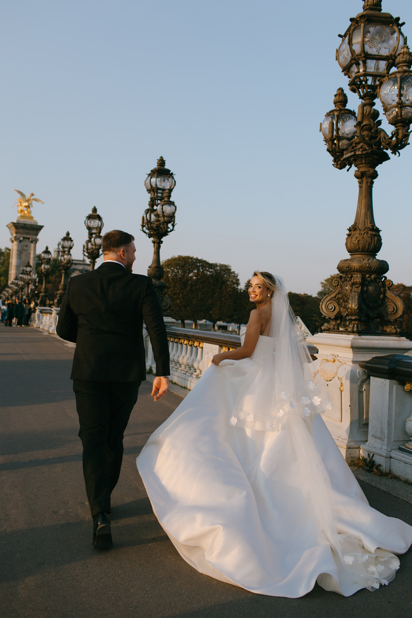 Lauren-Anne-Photography-WebResolution-Edna-Ben-Paris-SneakPeeks-Wedding-1197