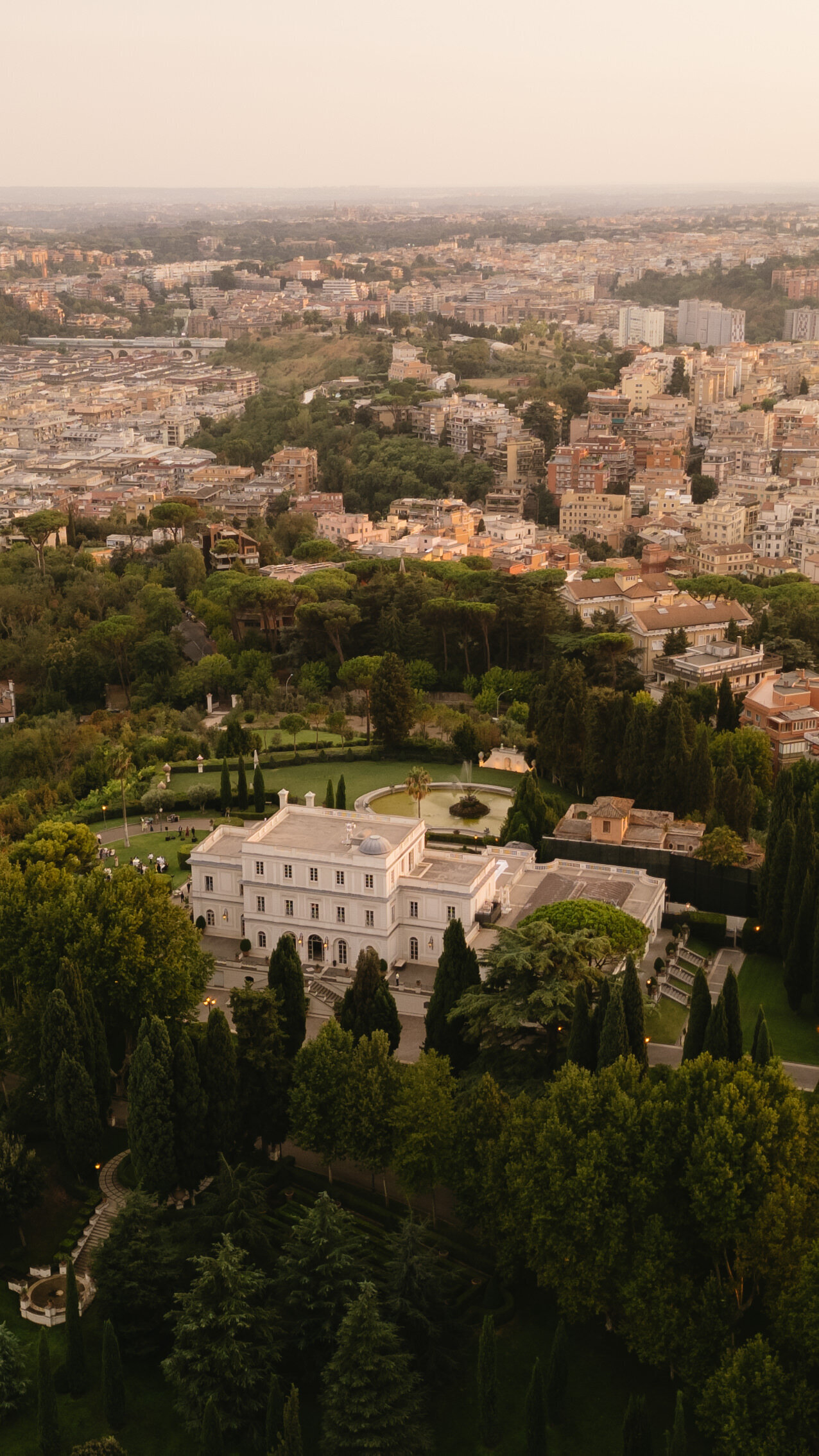 villa-milani-wedding-venue-rome-wedding-photographer-kathryn-mclaren-photographer