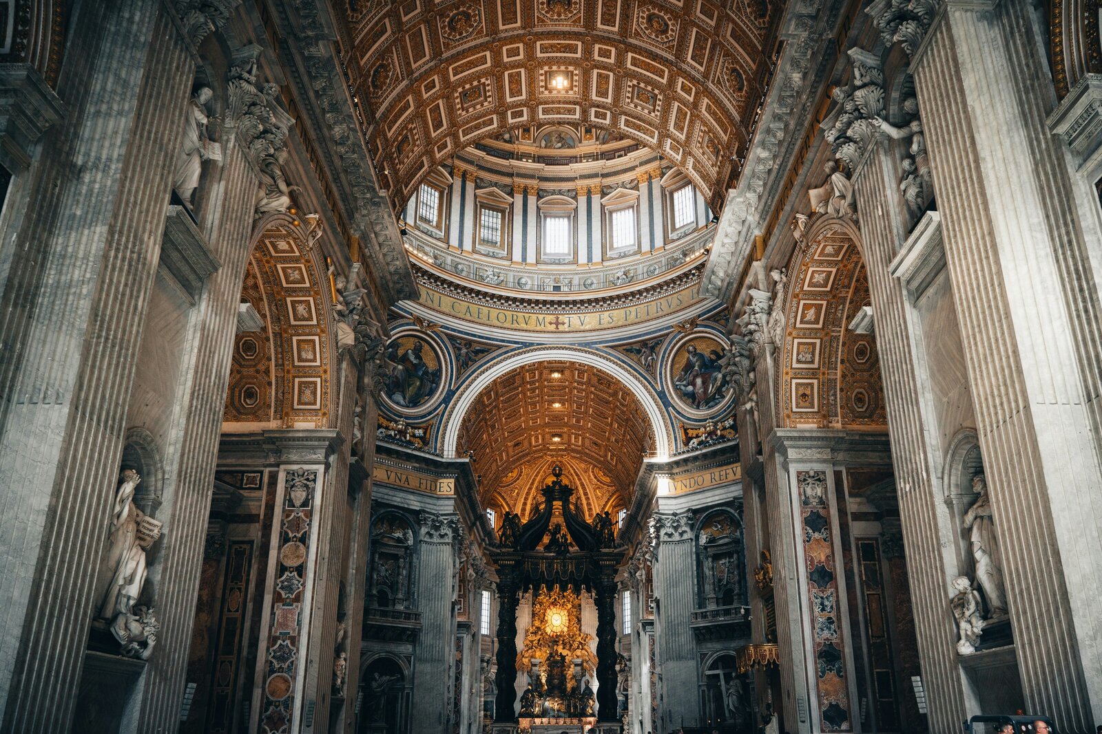 peter-thomas-CuILvNfKc78-unsplash