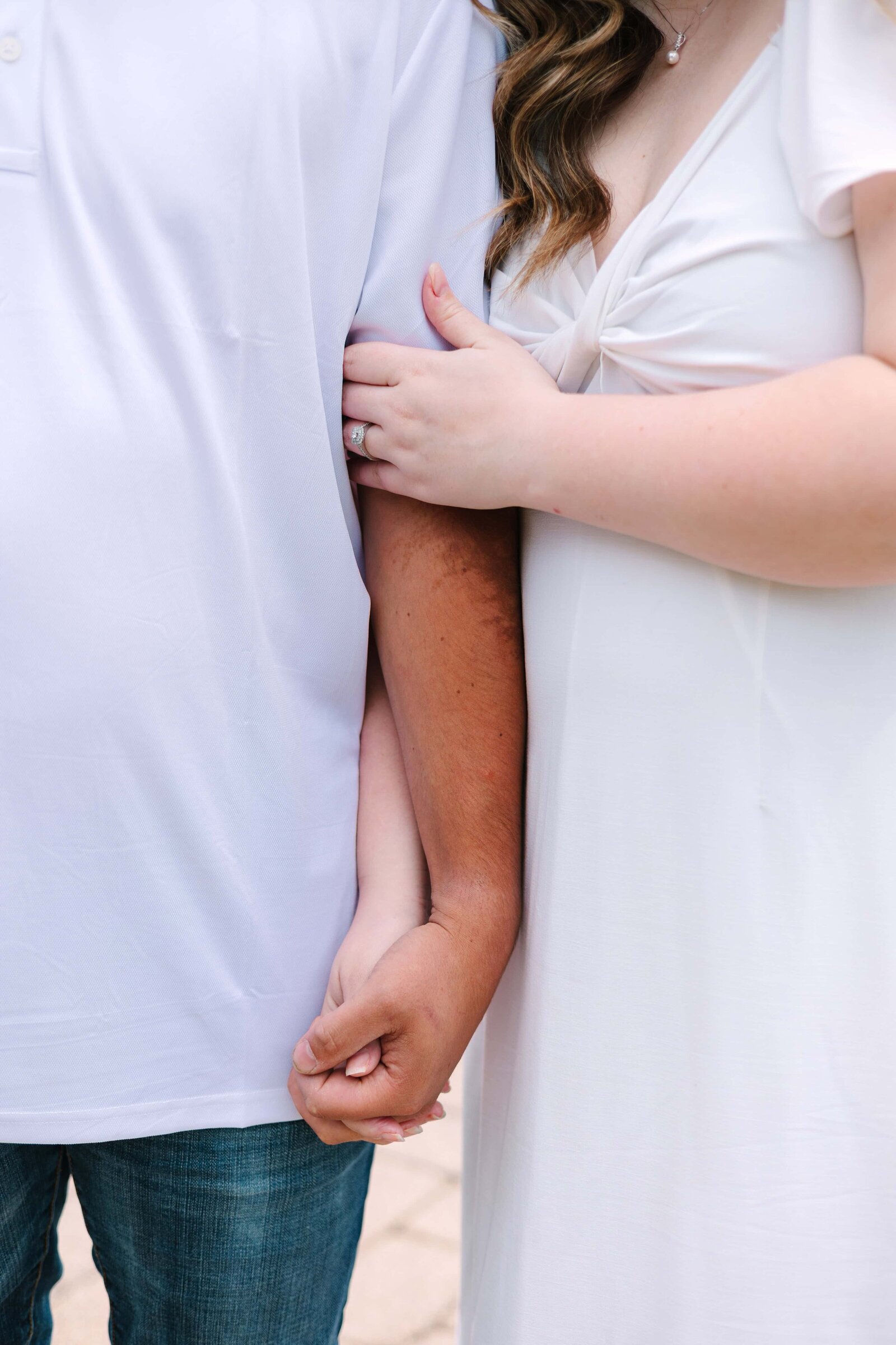 Minnehaha-Falls-Minneapolis-Minnesota-Engagement-Photo-Willow-And-Rove-20