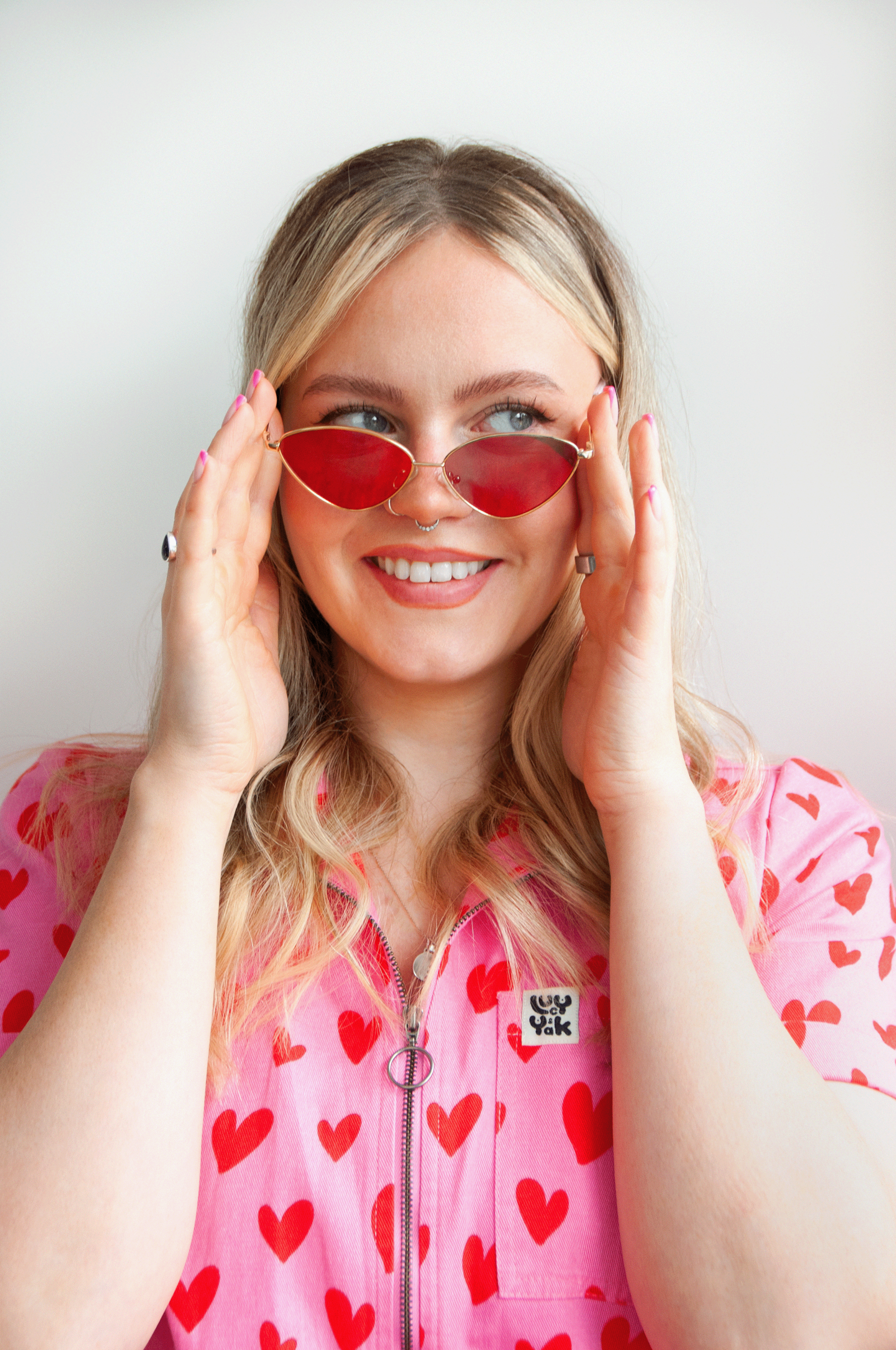 glasses headshot 1