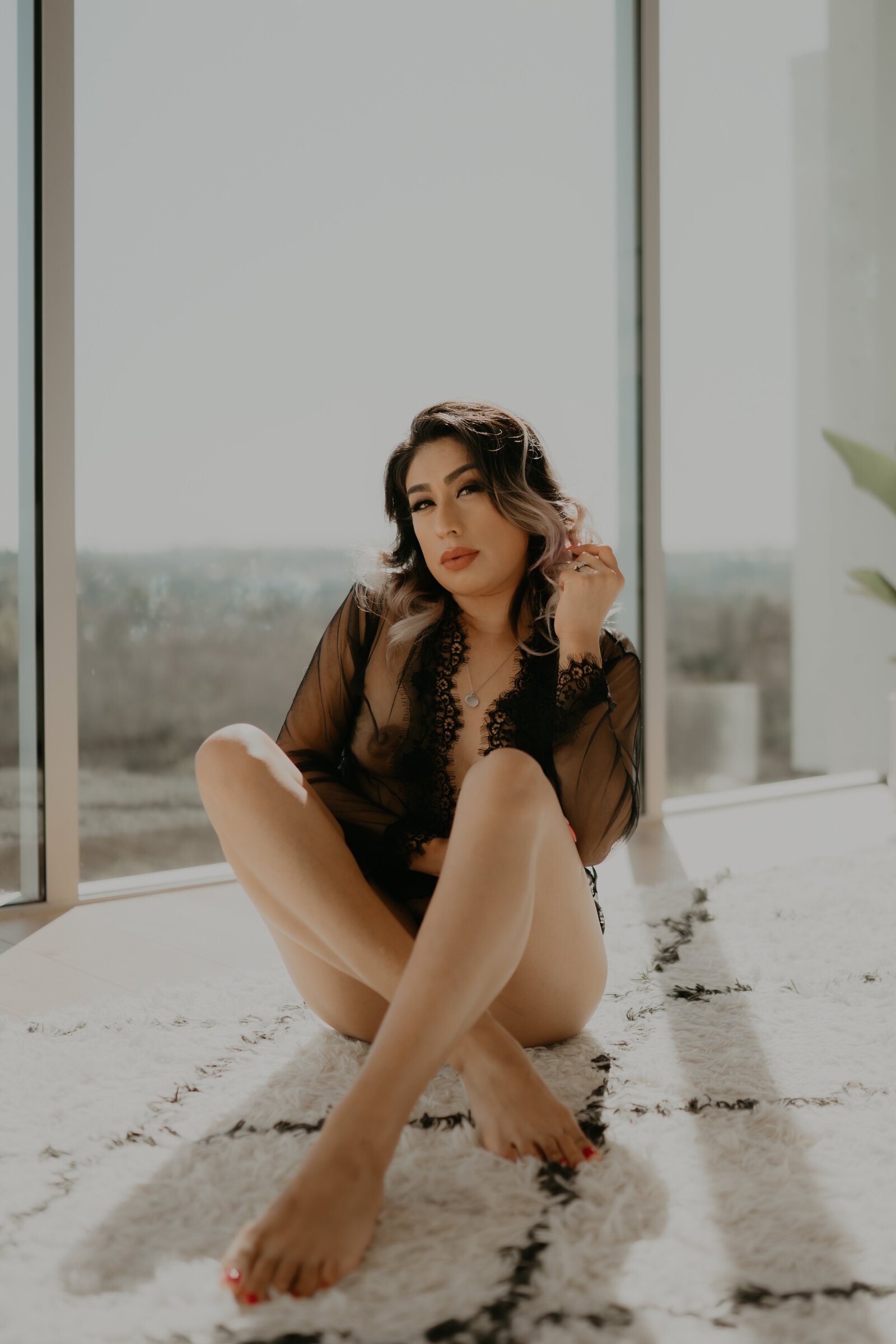 Temecula, California Boudoir photographer Yescphotography  girl in sunlight infront of window