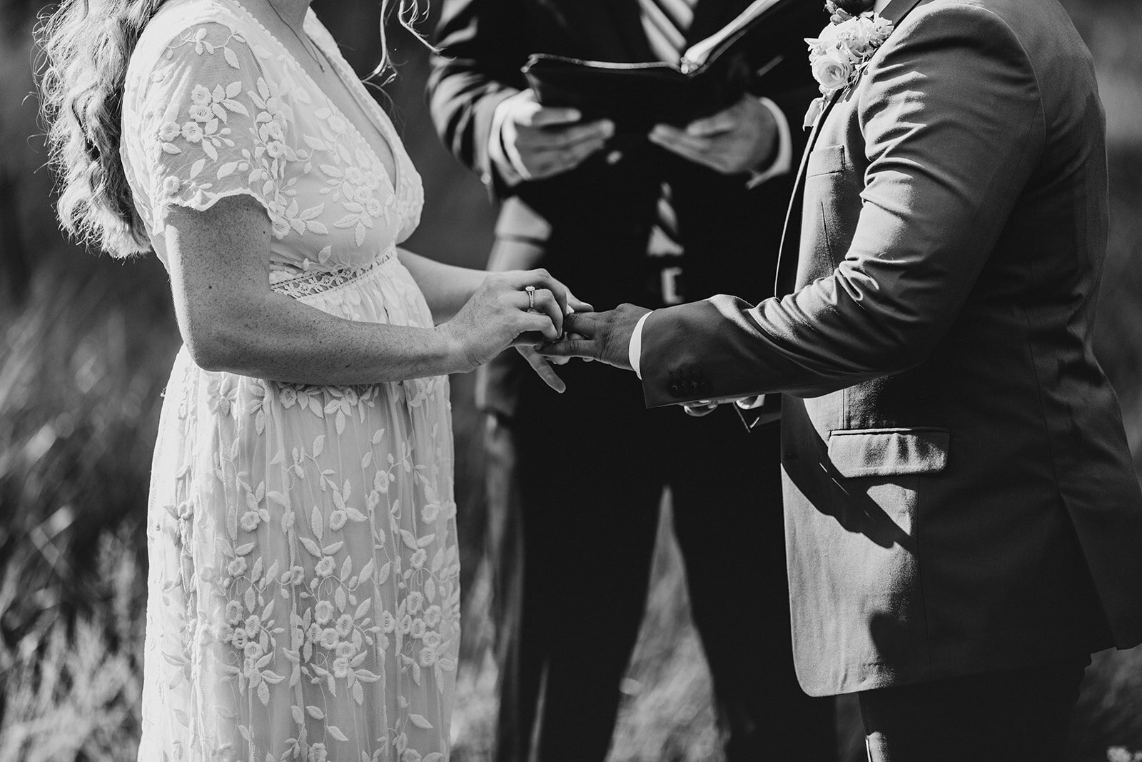 131_Jennifer_Ryan_Micro_Wedding_7.25.20-406