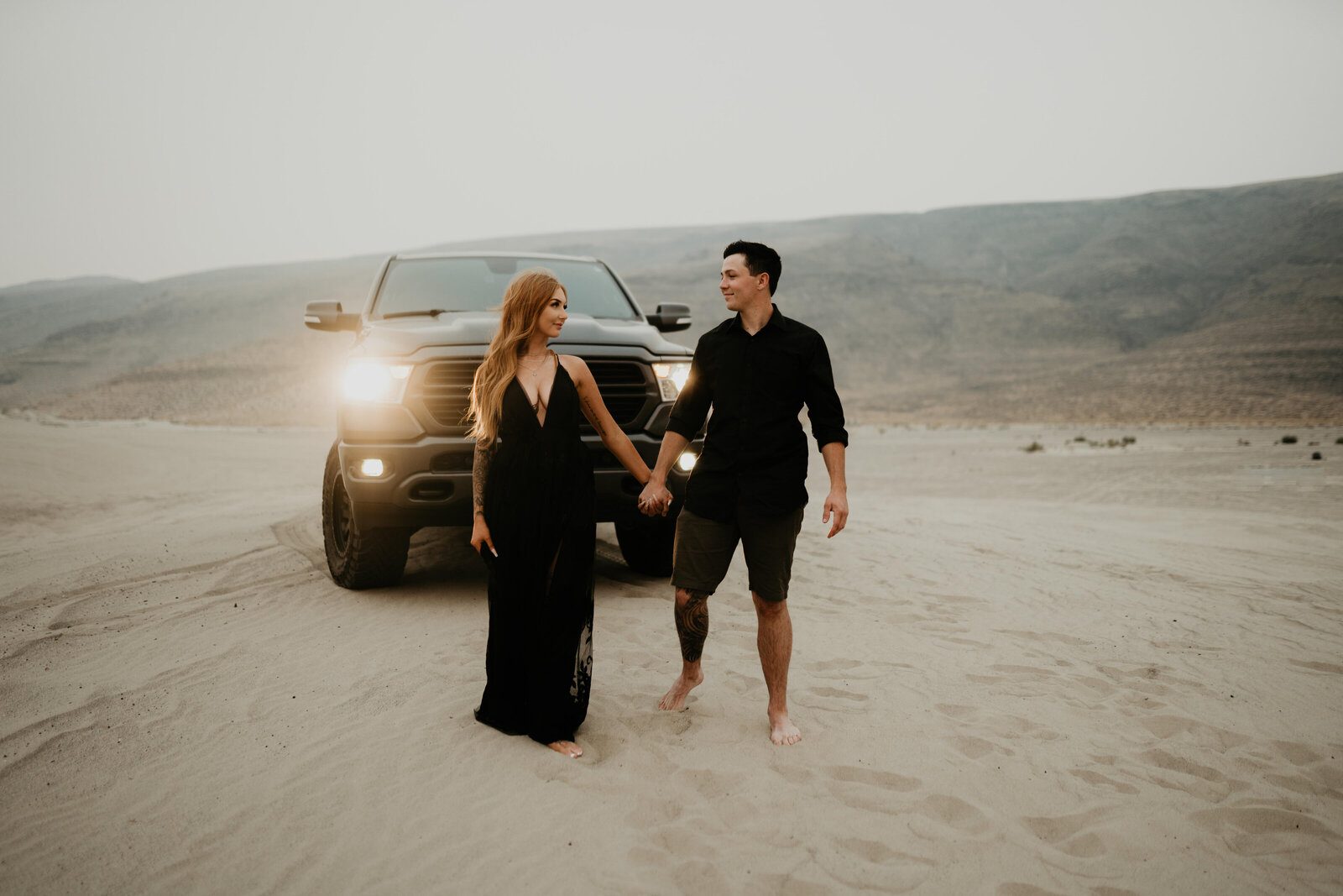 Sand Dunes Couples Photos - Raquel King Photography70