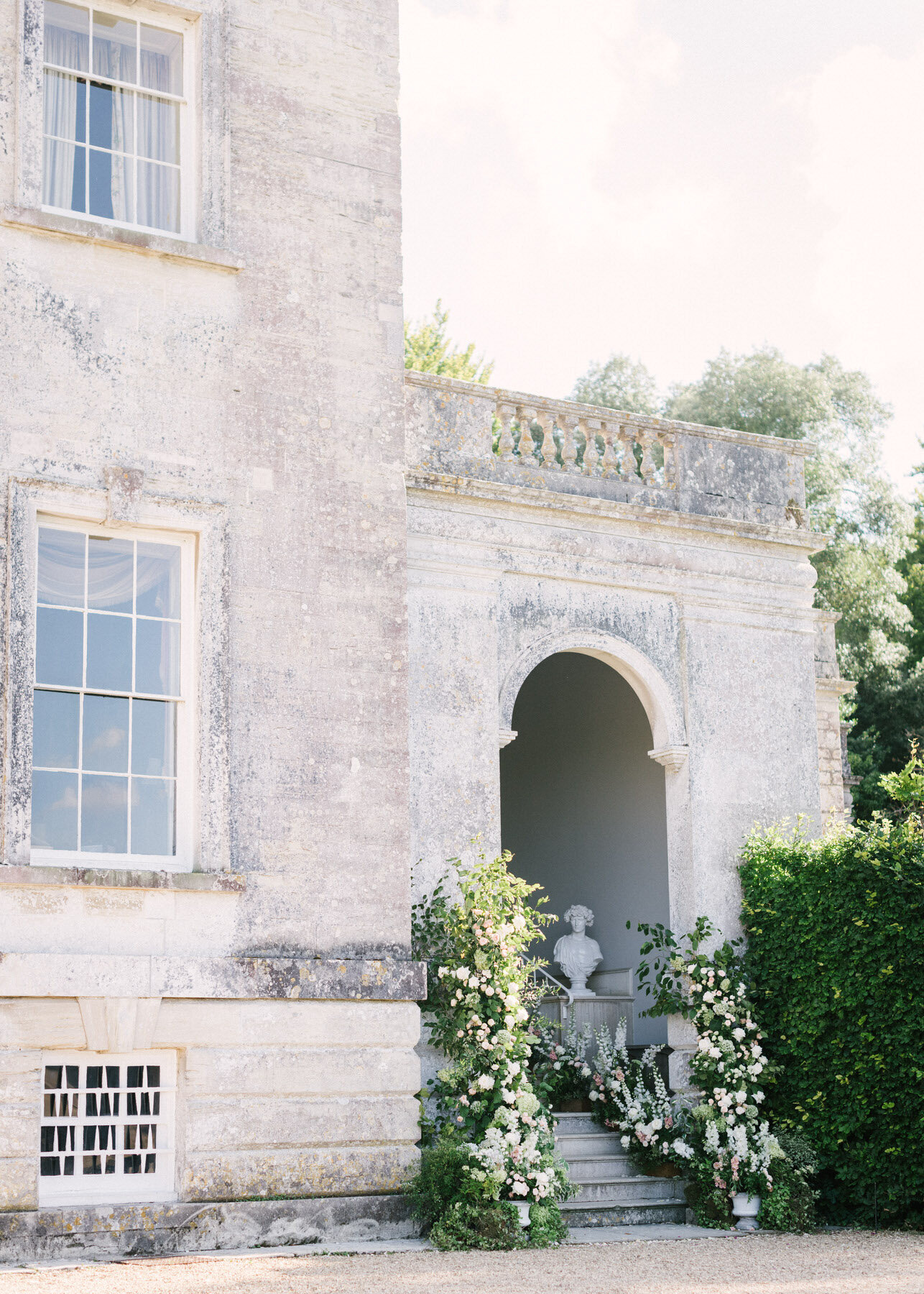 Elegant garden steps at came house