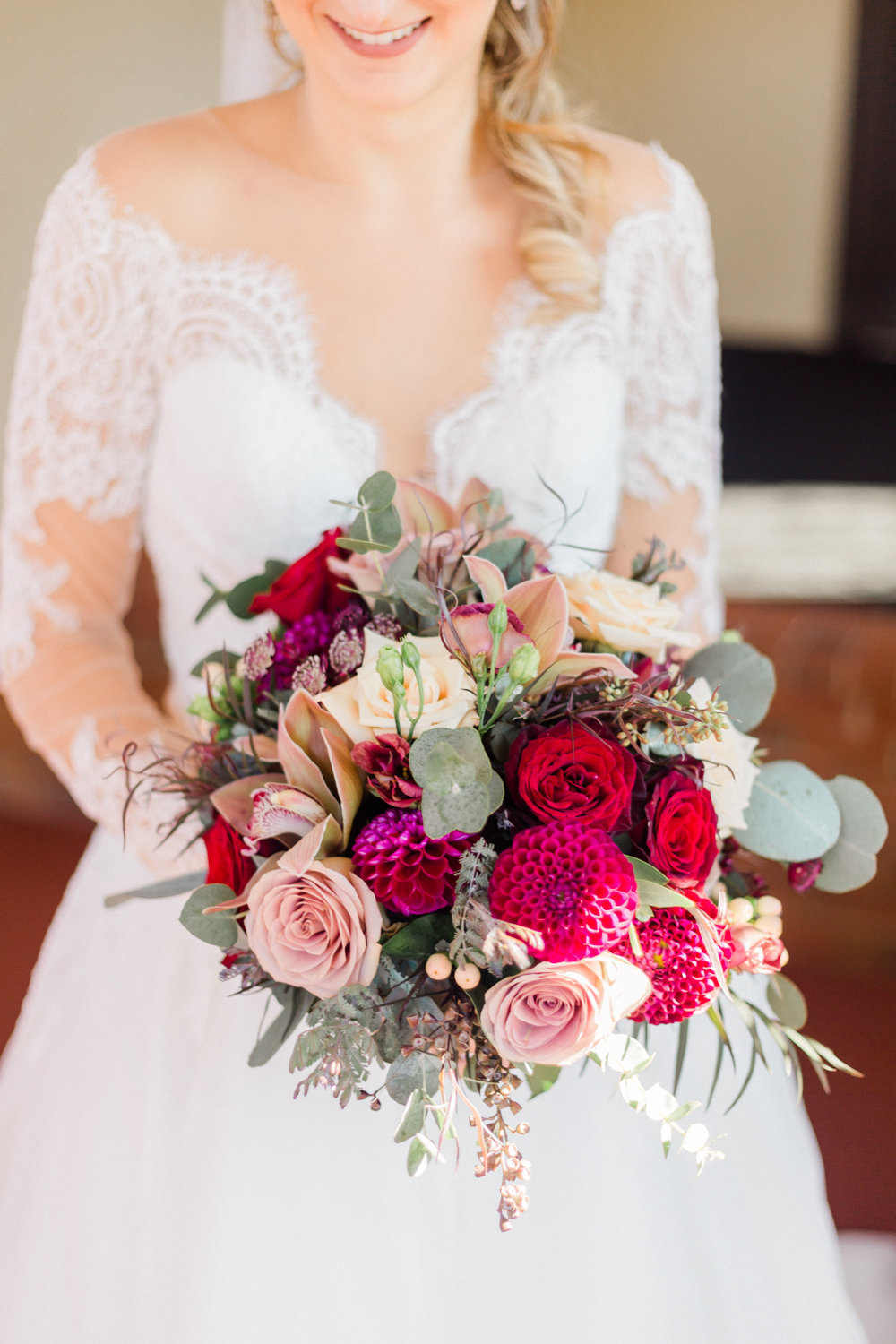 fall-bridal-bouquet-the-villa-wedding