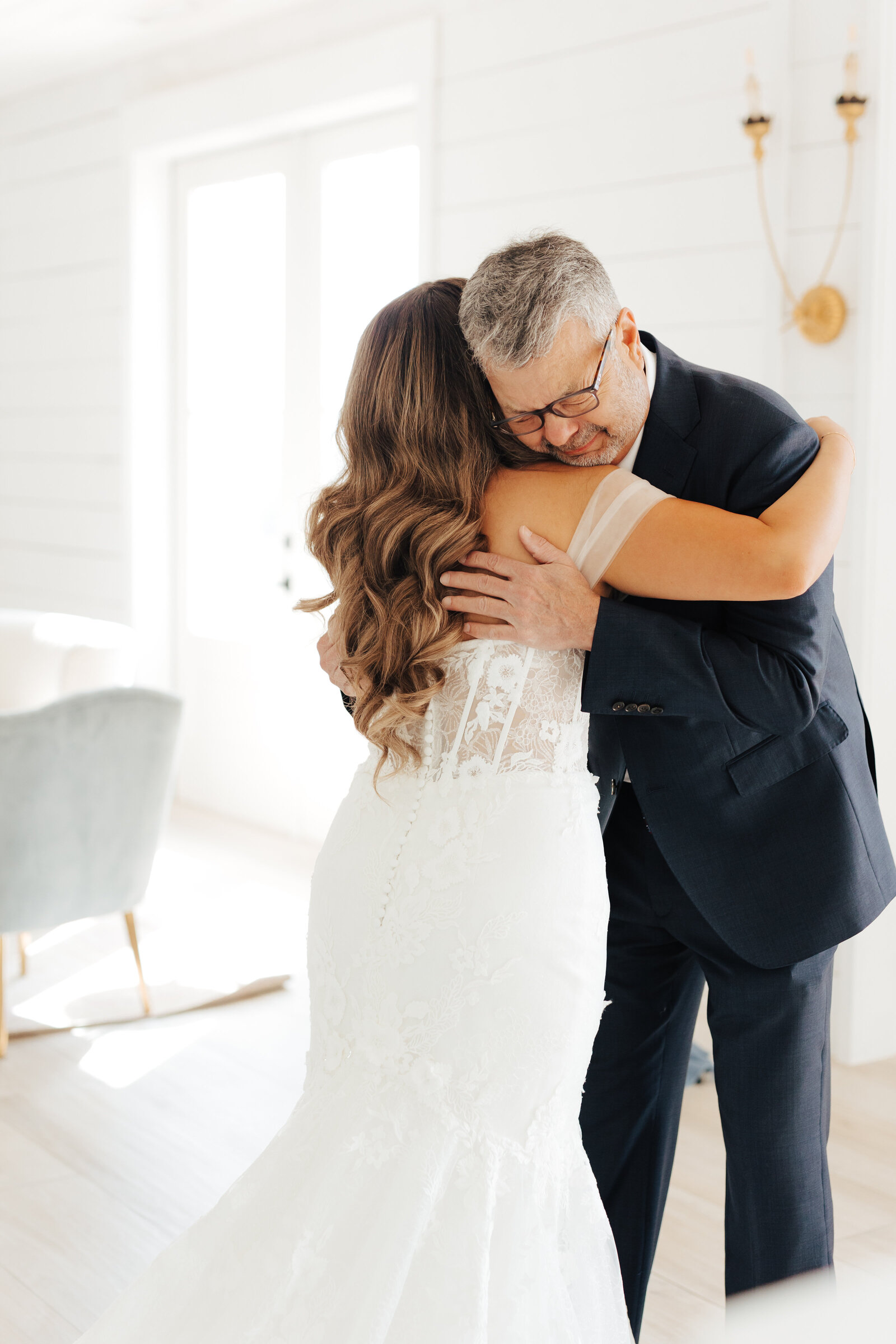 dallas-wedding-photographer-first-look-taylor-salerno