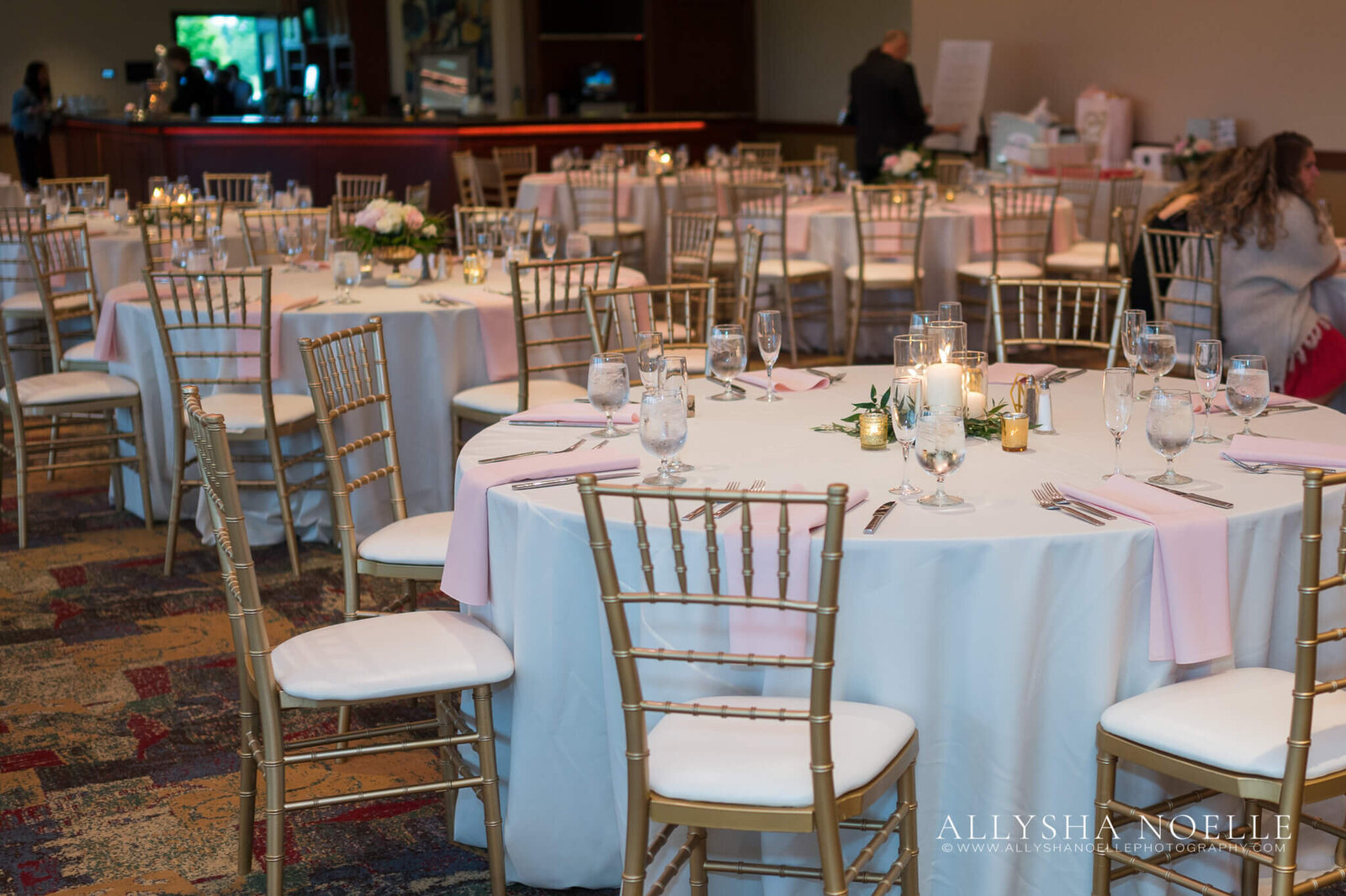 Wedding-at-River-Club-of-Mequon-687