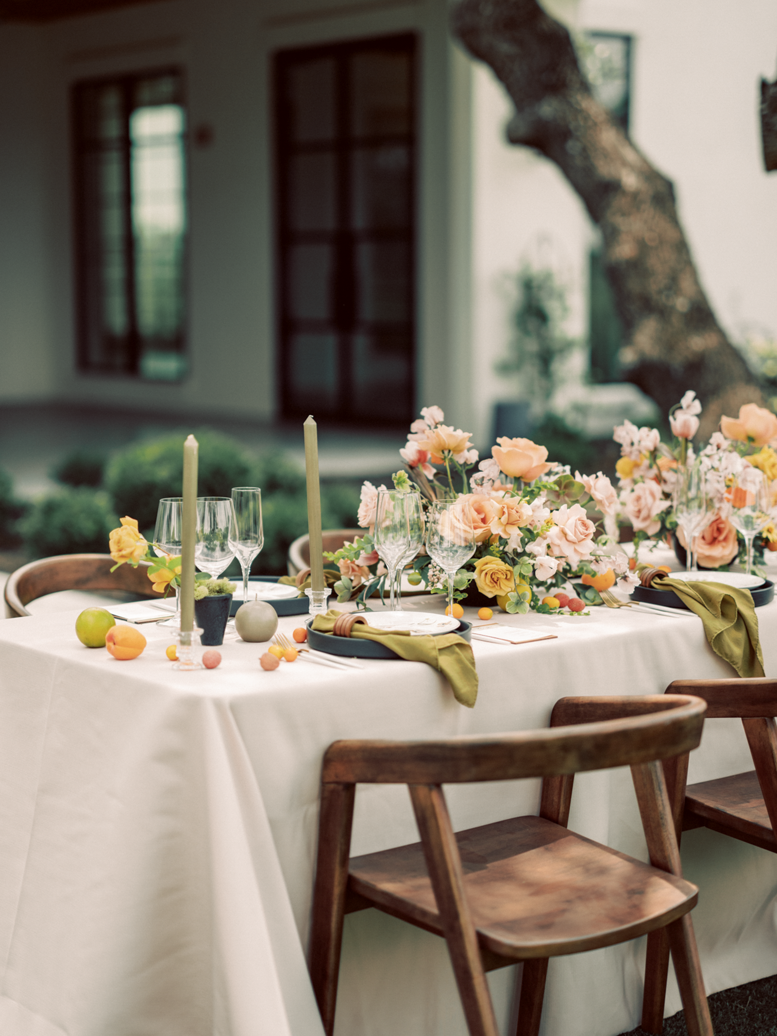 Katie Rivera Edit Monday Outsource Photo Editor Editing for Wedding Photographers -Arlo-Austin-Wedding-Editorial-Katie-Rivera-Photo-Editors-Guide-111-0063