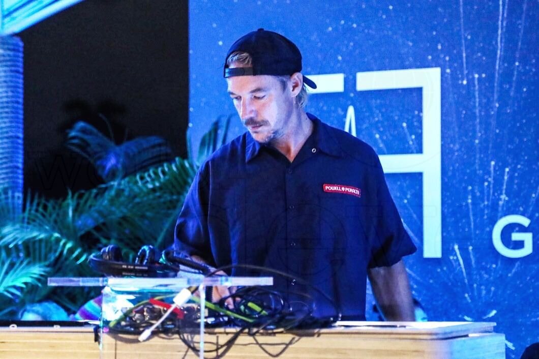 4-3-9-diplo-djing133