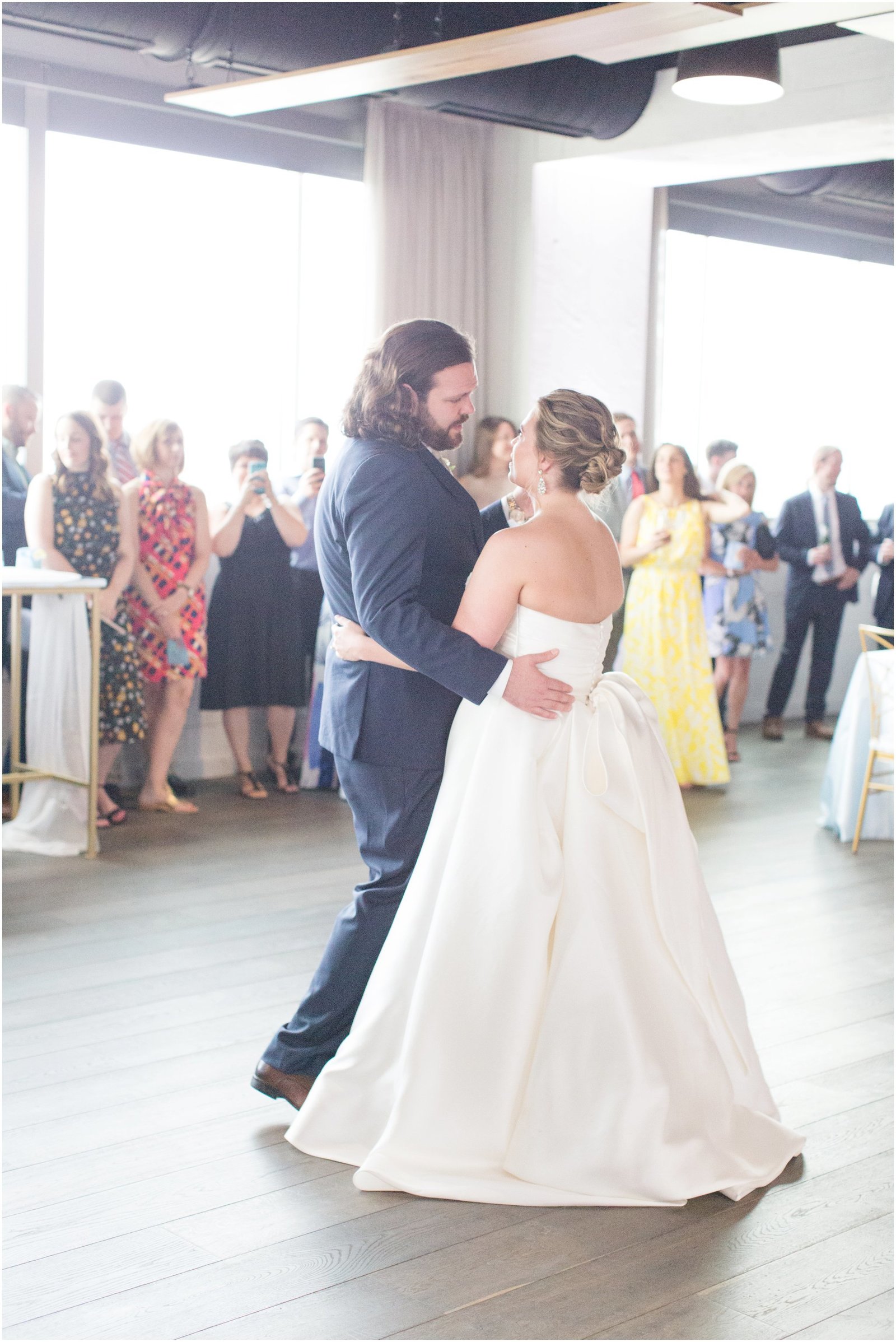 avenue-downtown-greenville-wedding_0359