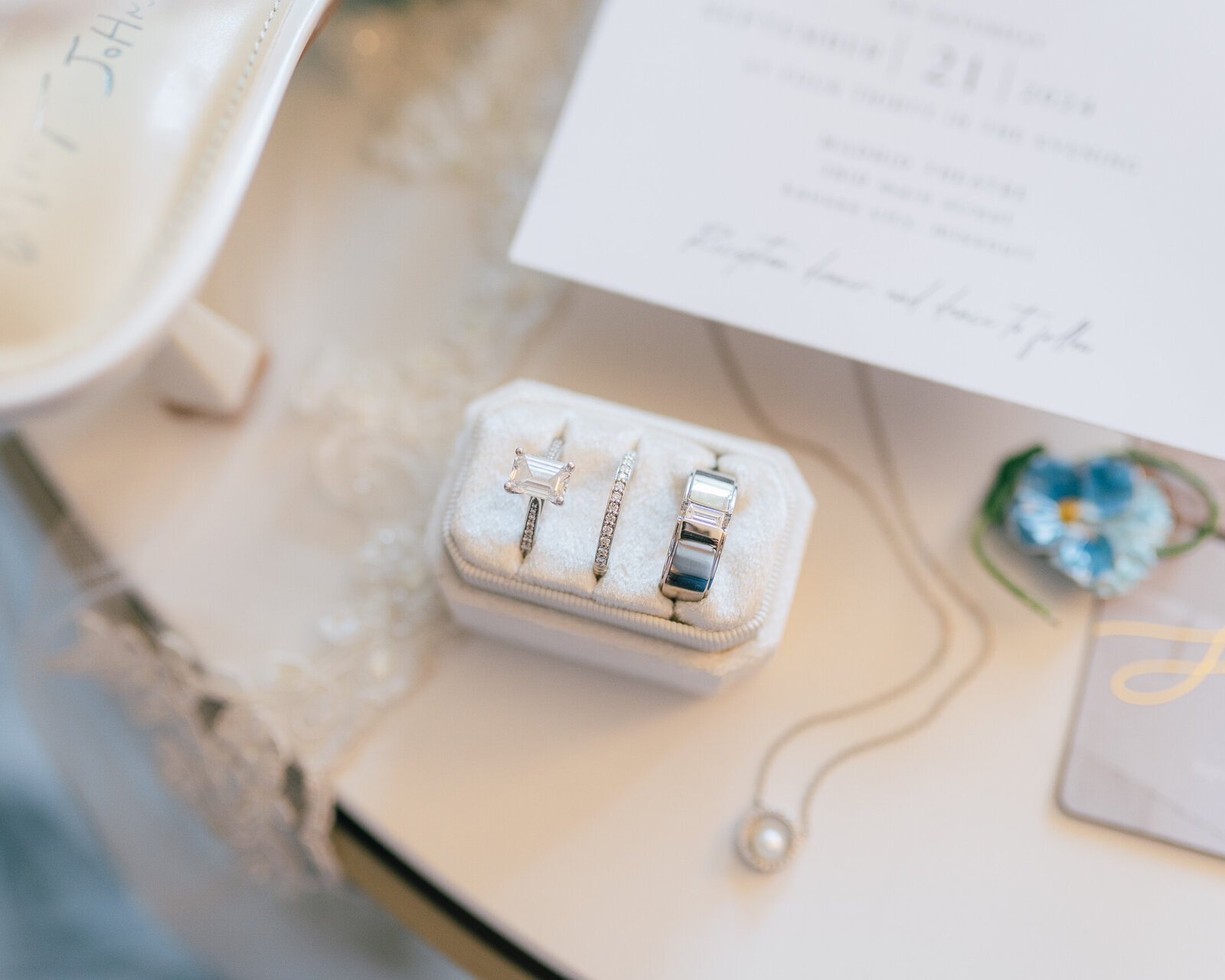 Corby Intercontinental Hotel Kansas City Wedding Plaza-1