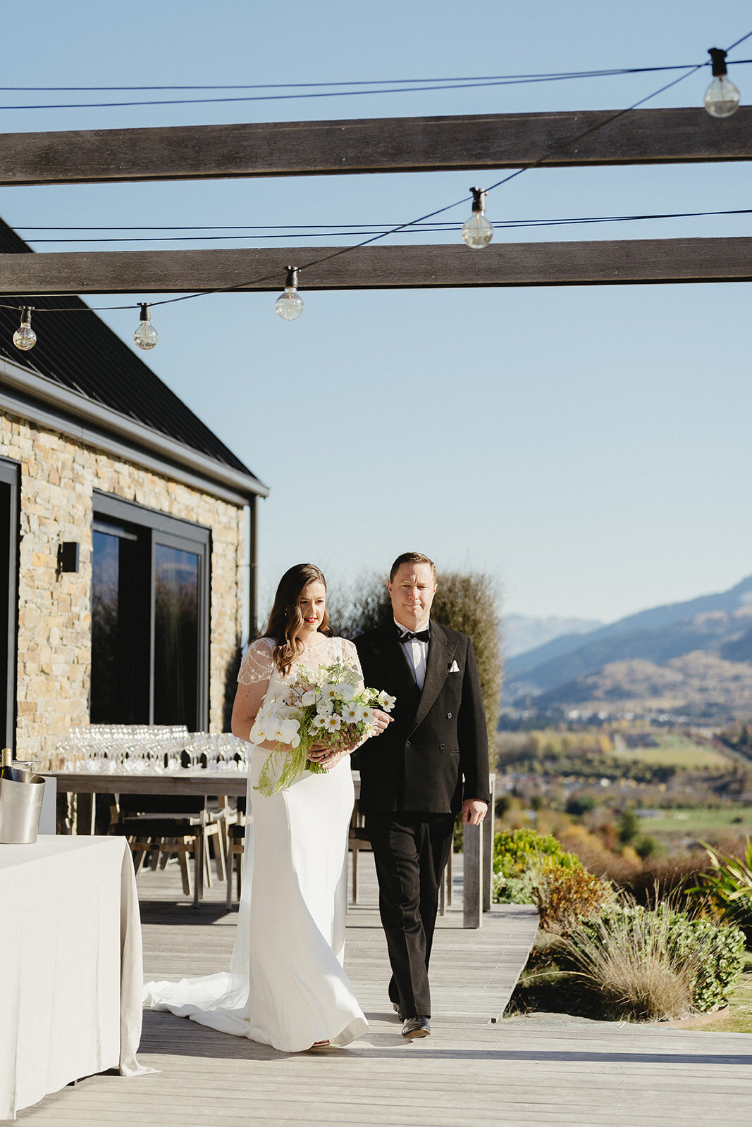 Melissa Clark Photography - Queenstown Wedding Photographer - Lake Hayes Holiday Home Wedding - Katherine & Adam 4.5.24-128