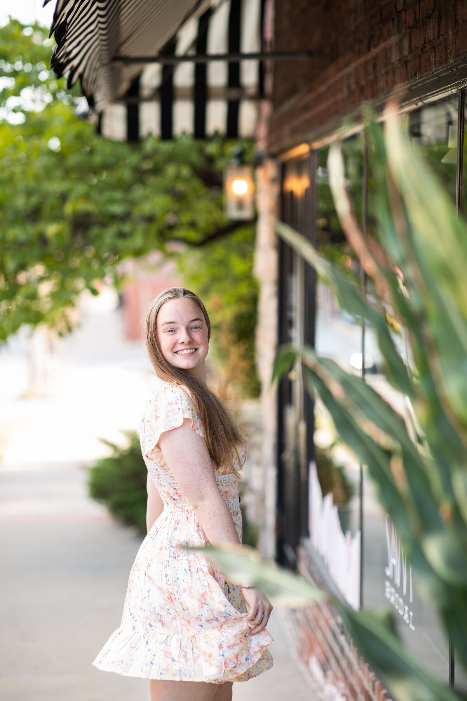 Kansas_City_Senior_Graduate_Photographer-29