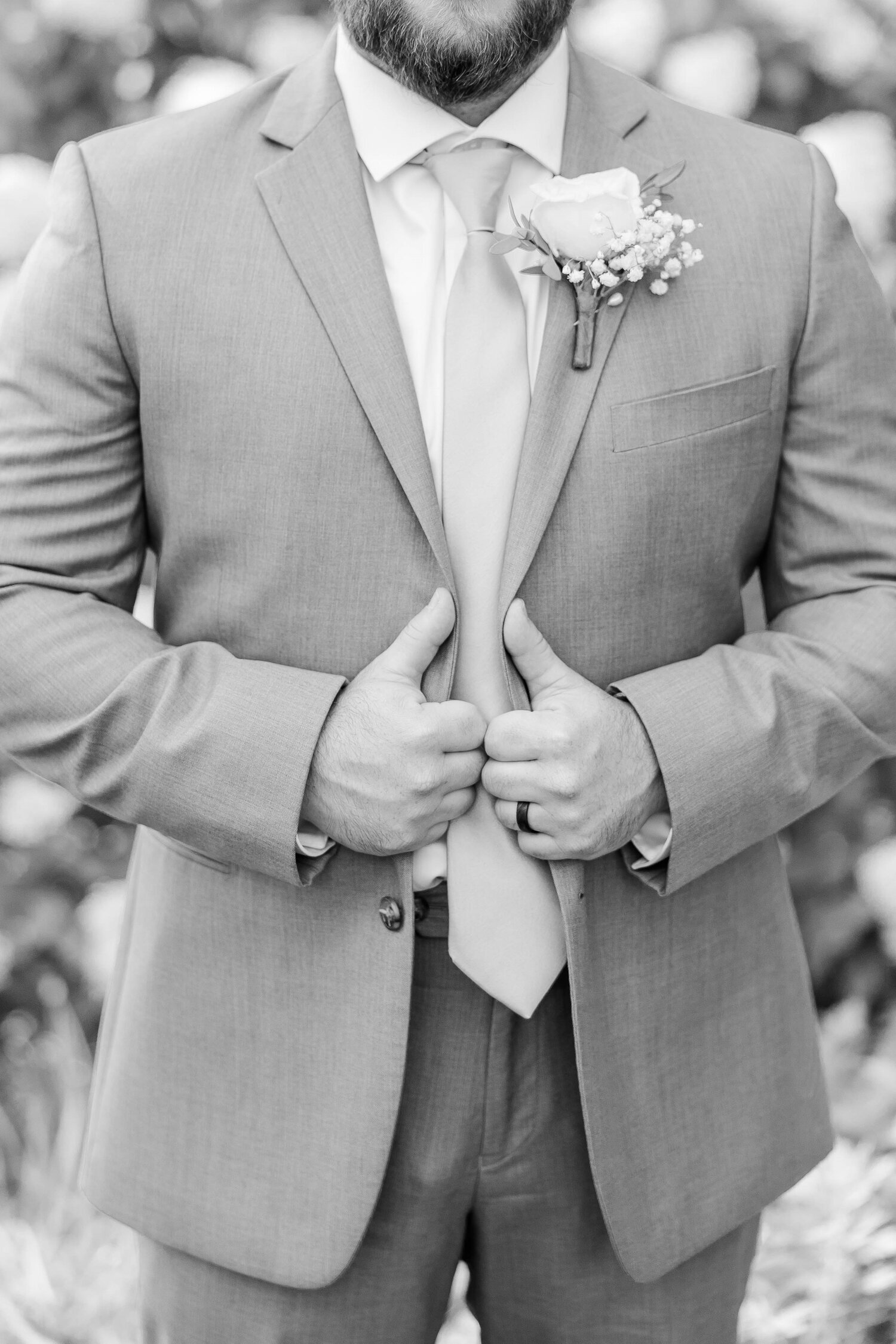 2022 08 14_Elle Josh Wedding_Nuzzos Farm_Branford CT_05-Newlyweds-184