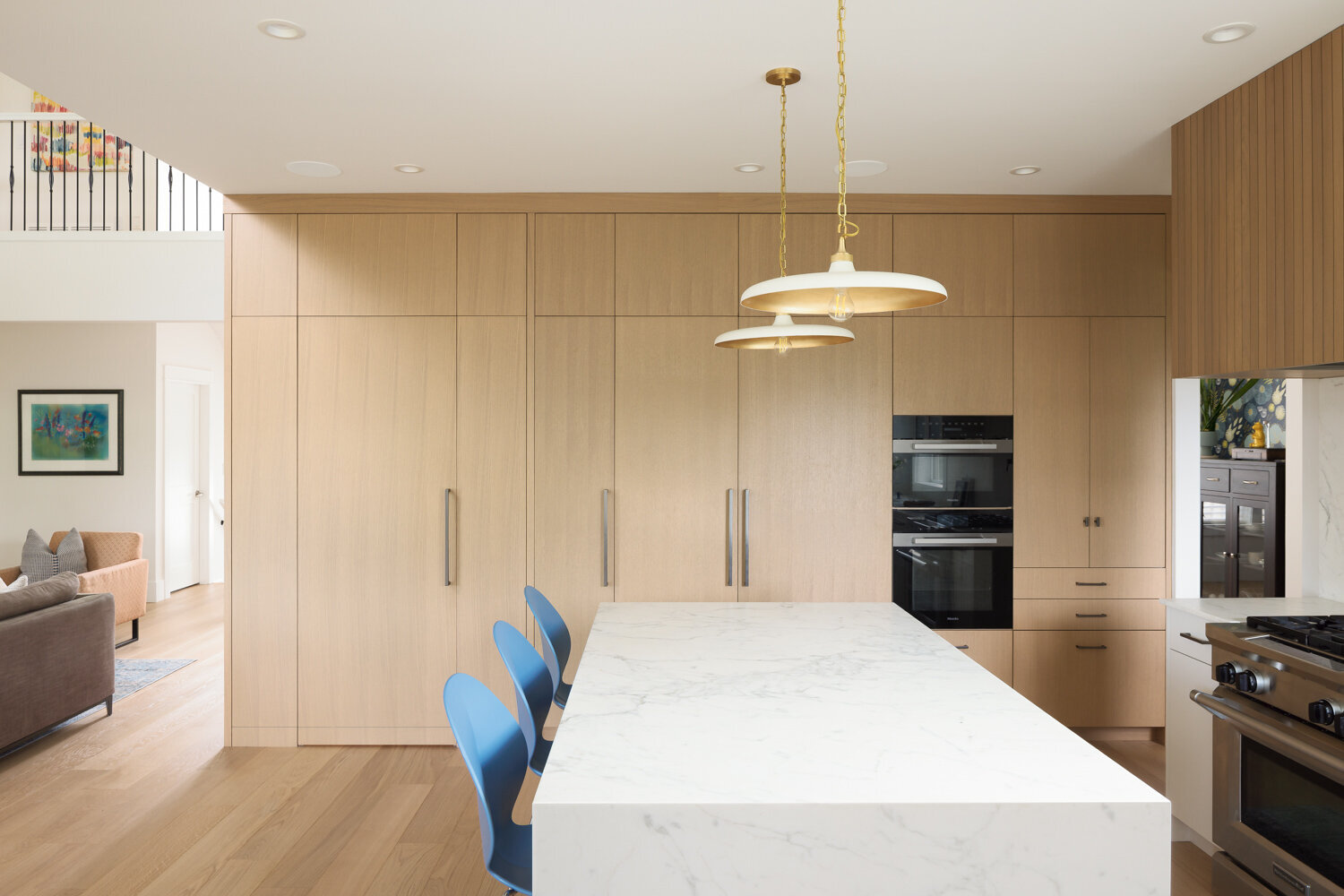 kitchen-cabinetry-design-align-interior-design-closed