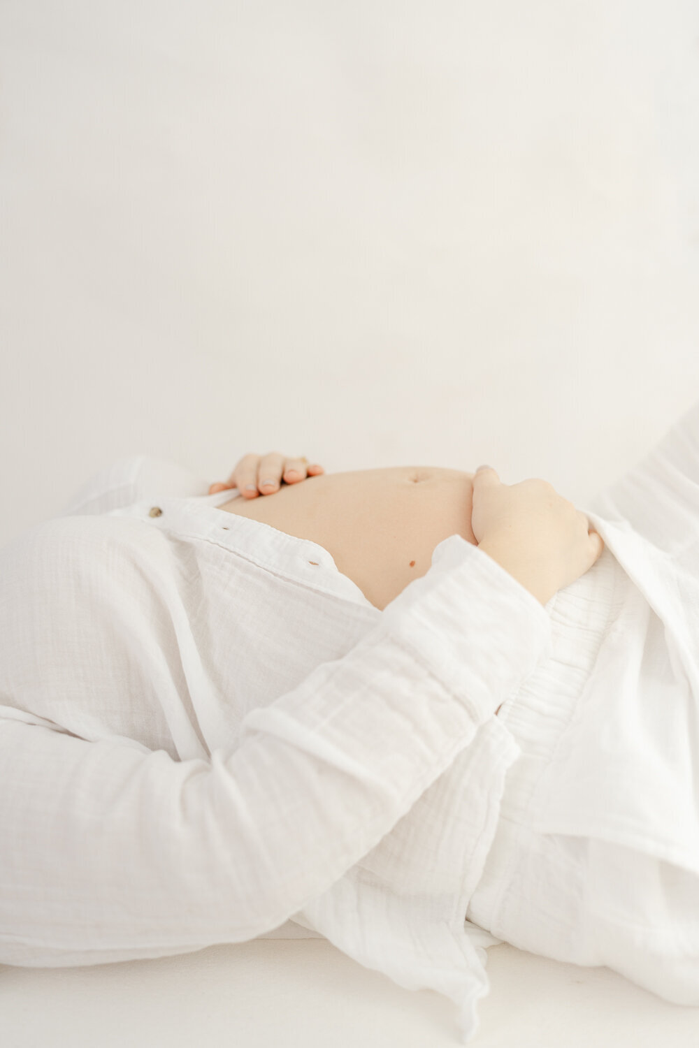 hands on belly