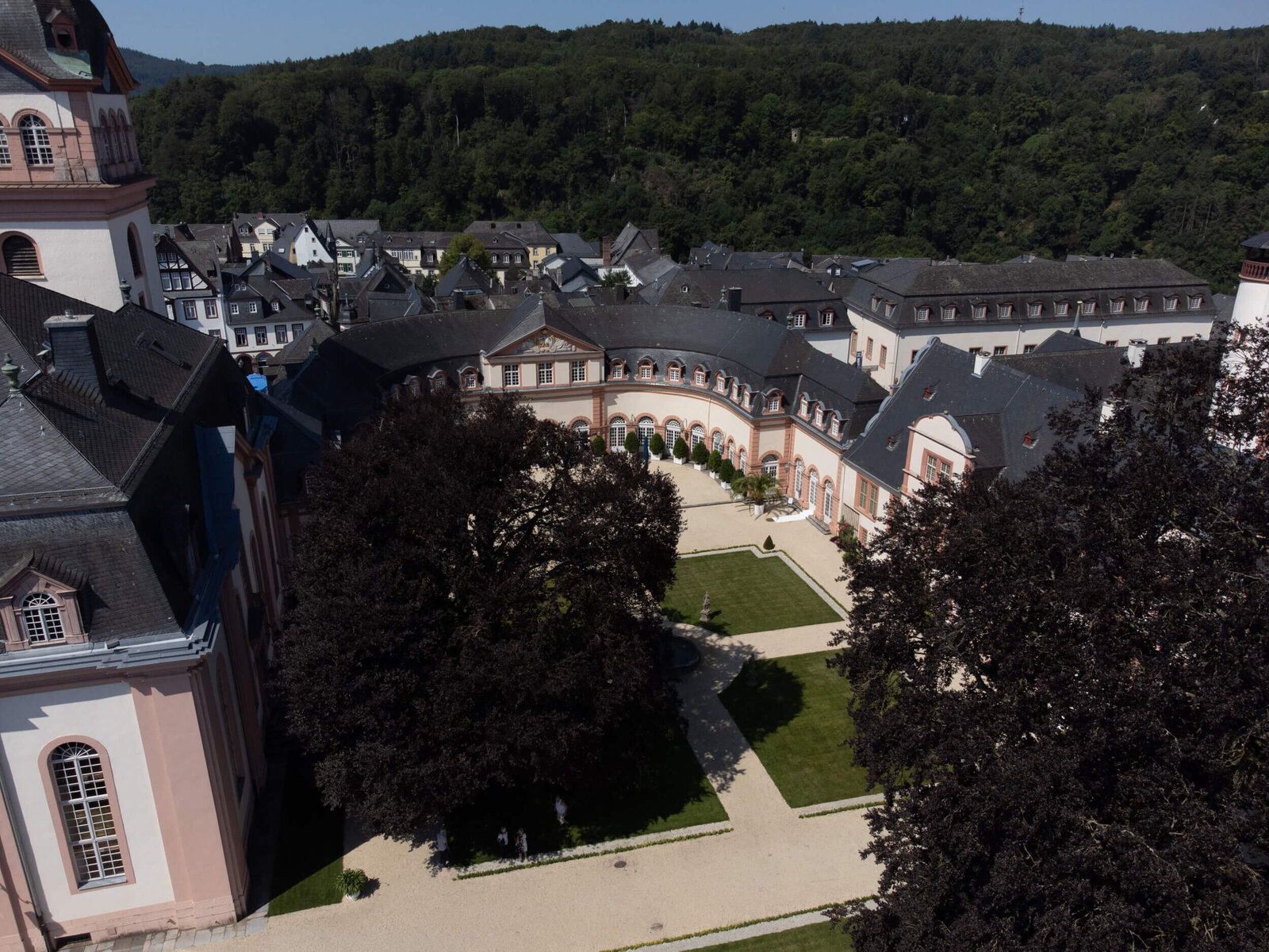 Standesamtliche-Hochzeitsfotografie-Schloss-Weilburg_0660