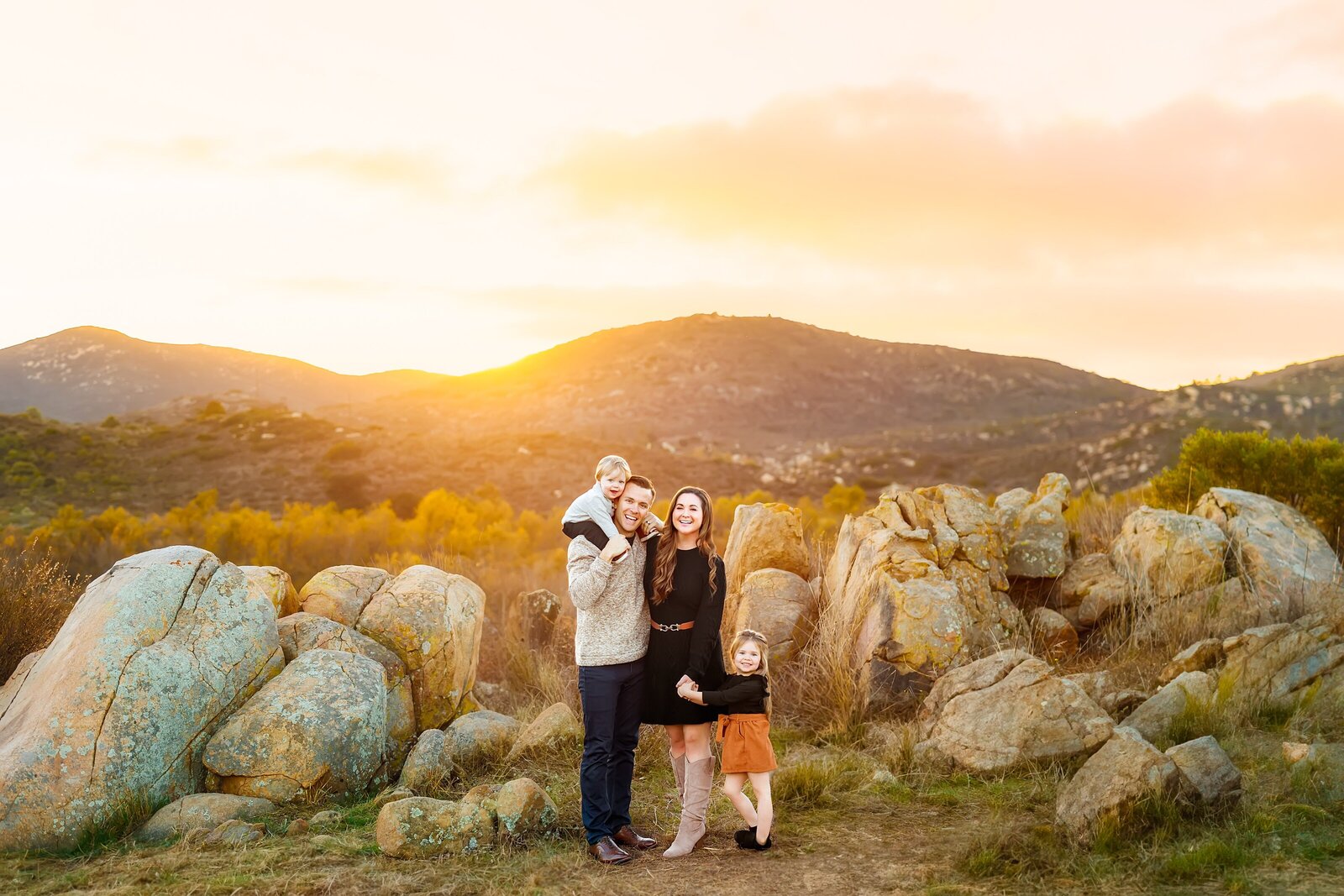 Family portrait with mountain views in San Diego County