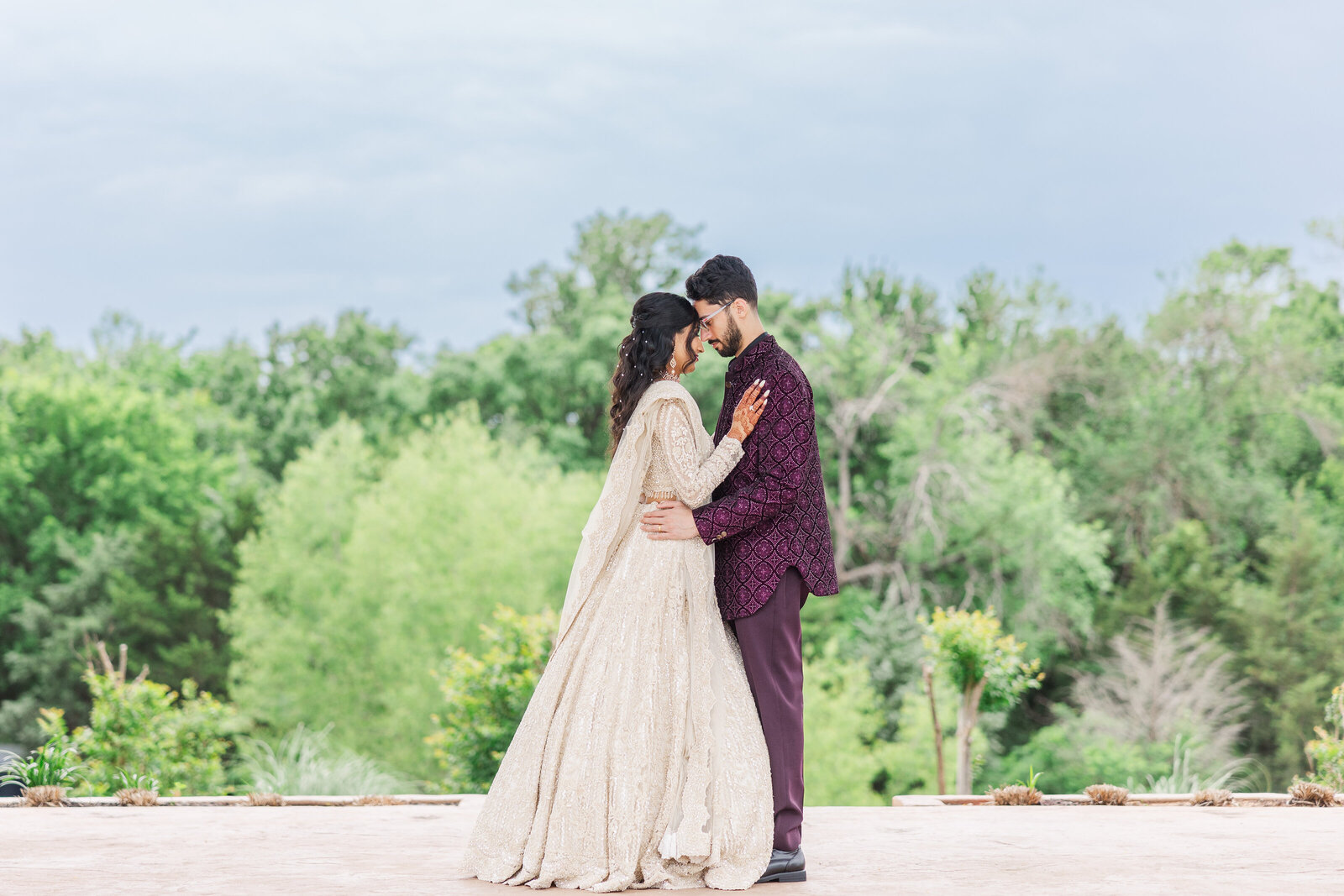 Bride-and-groom-outdoor-couple-photography