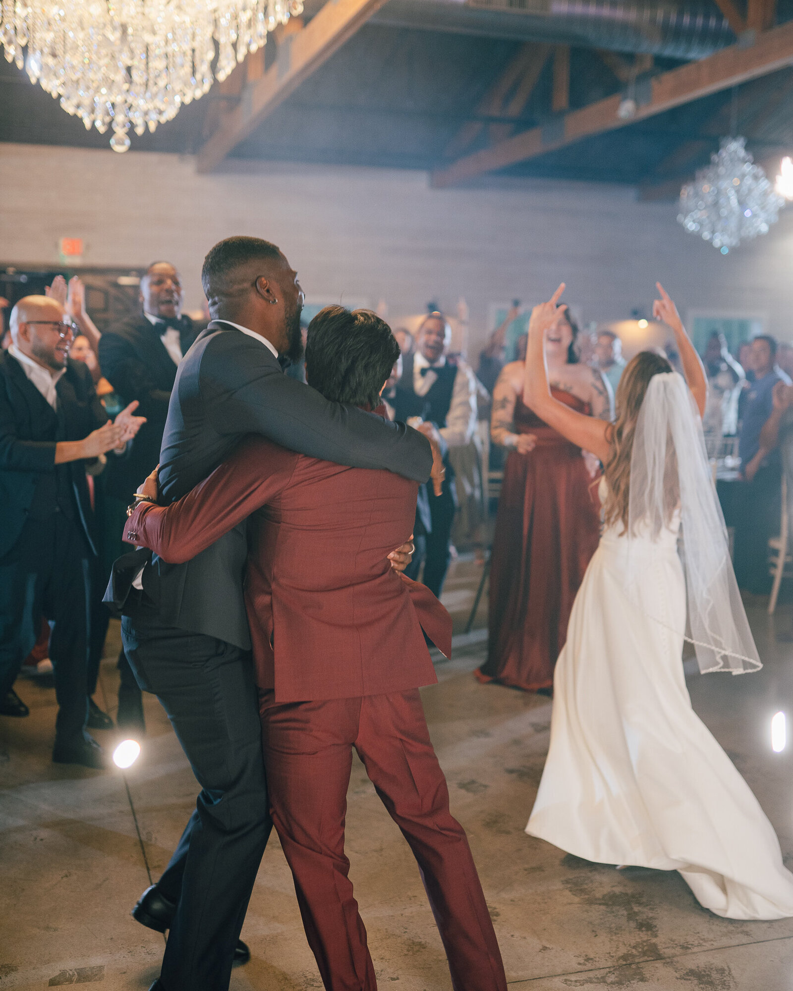 Saenz The Farmhouse KC Event Venue Wedding326