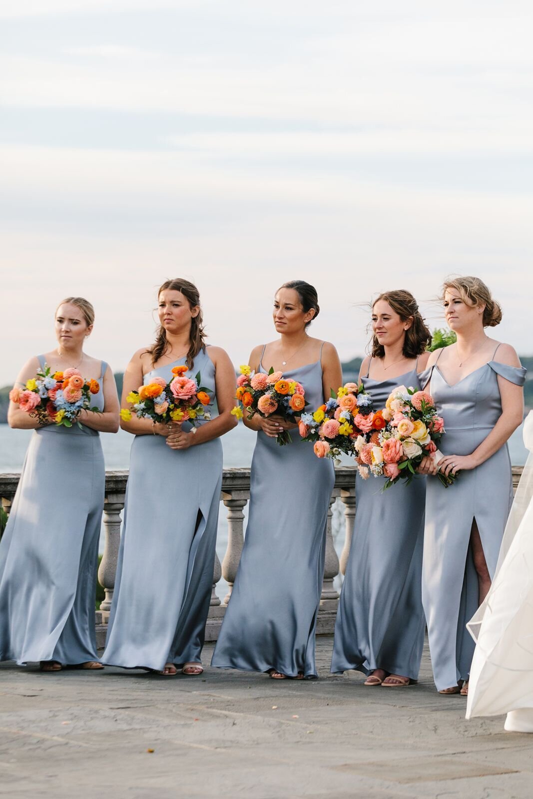 leila-james-events-newport-rhode-island-luxury-wedding-planner-castle-hill-inn-venue-erin-mcginn-wedding-photographer-bright-florals-CH0814 copy