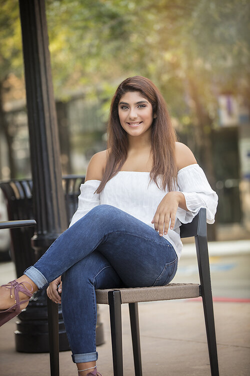 Senior girl in Dallas west Village Photography session