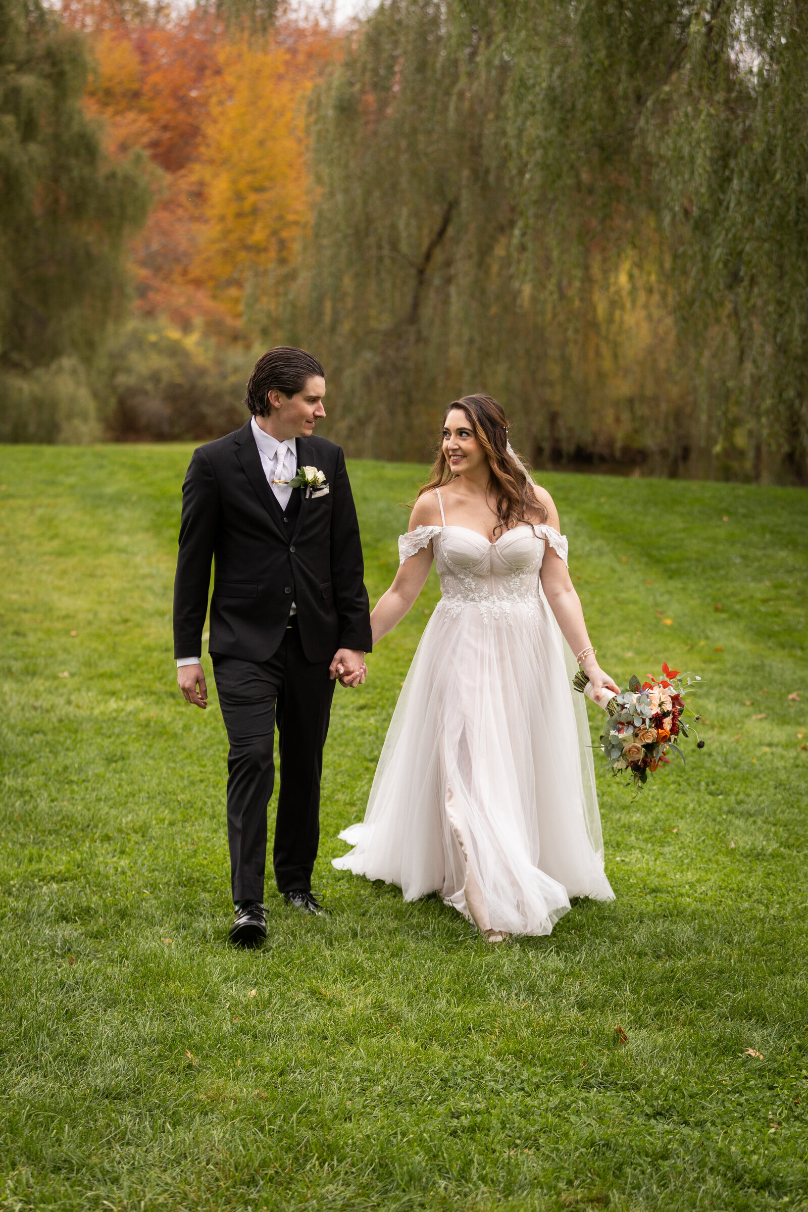alyssa michel photography, ct photographer, engagement session, wedding photographer, love, the barns, middletown, fall 