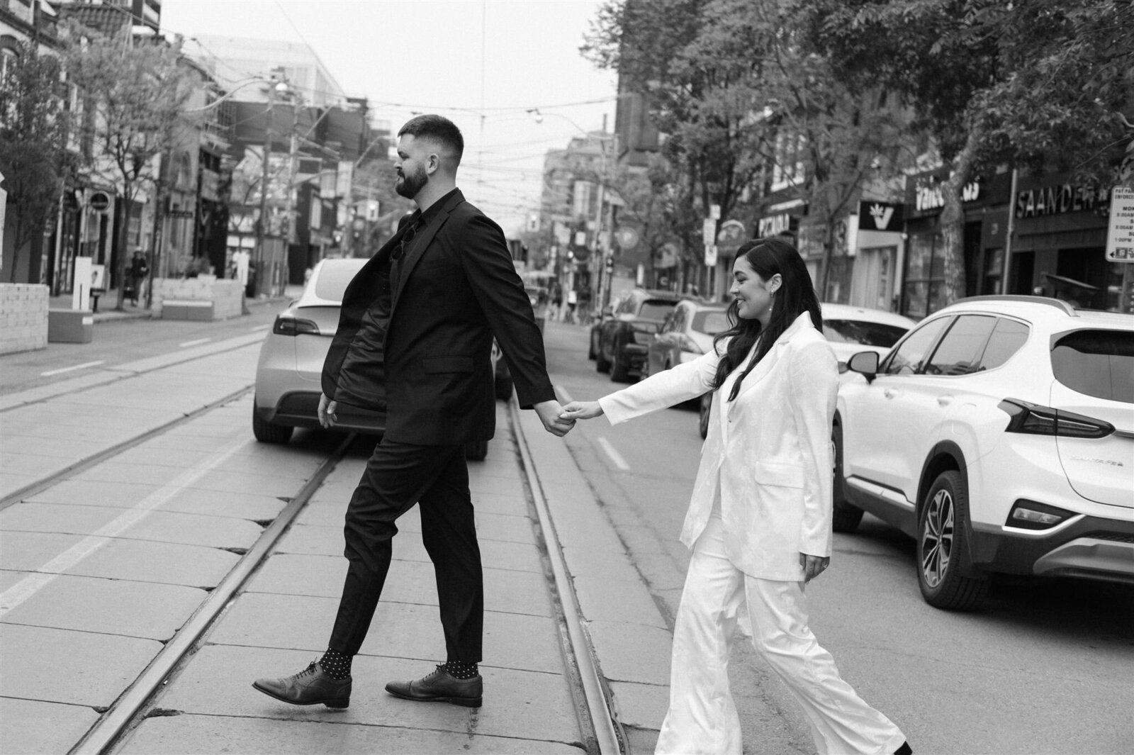 Toronto-Opera-House-Engagement-Shoot-21_websize