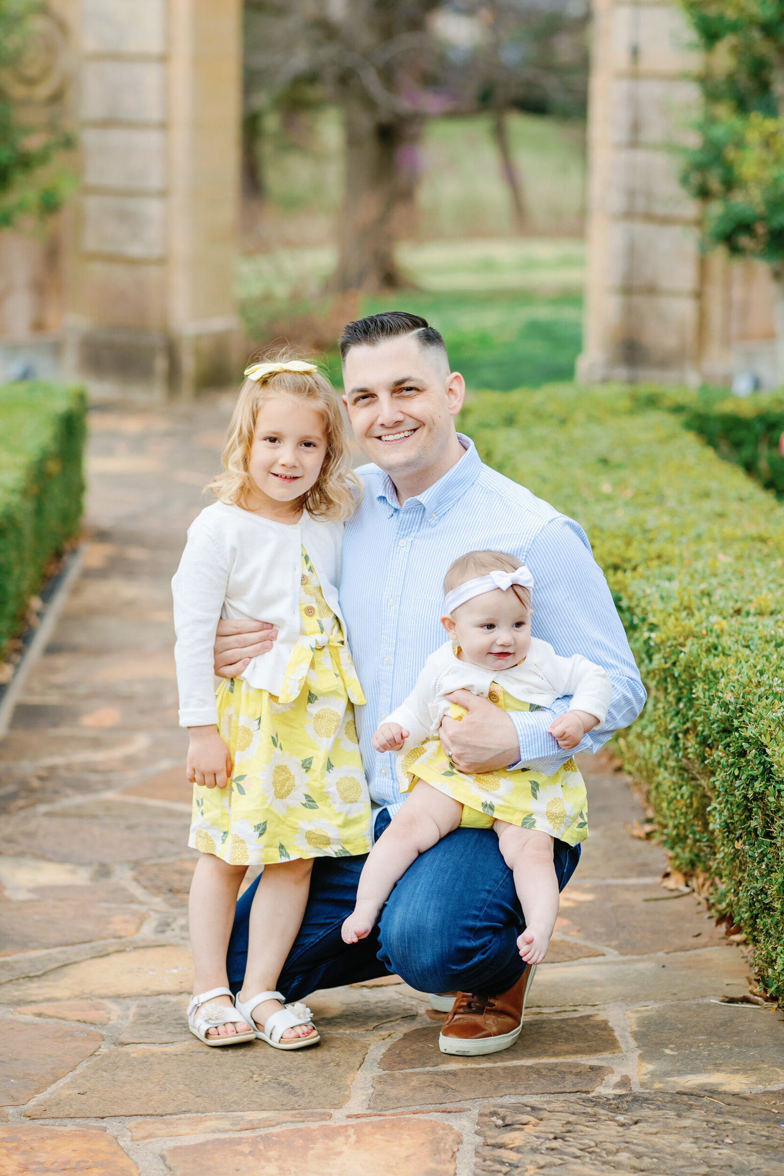 Mackey Family Photoshoot - Philbrook Museum - Amanda Hitchen Photography-12