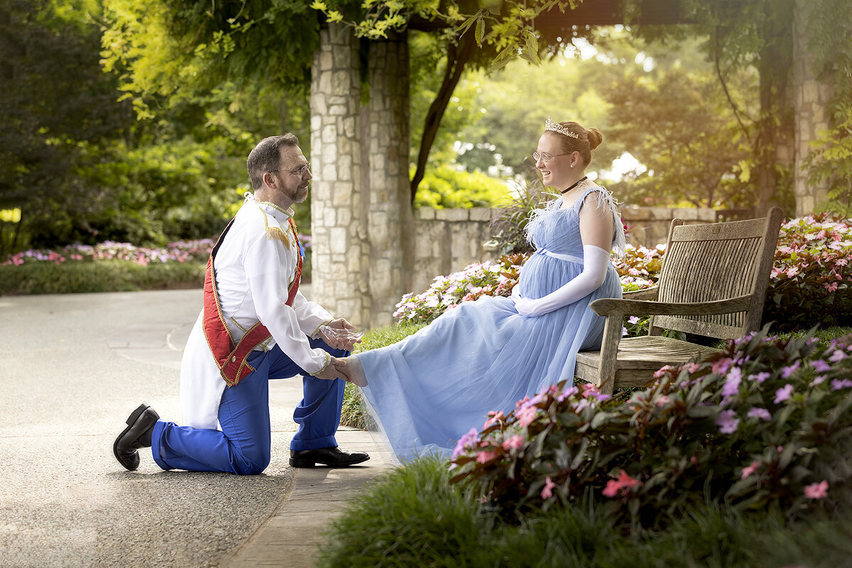 Maternity photoshoot as Cinderella at the Dallas Arboretum.