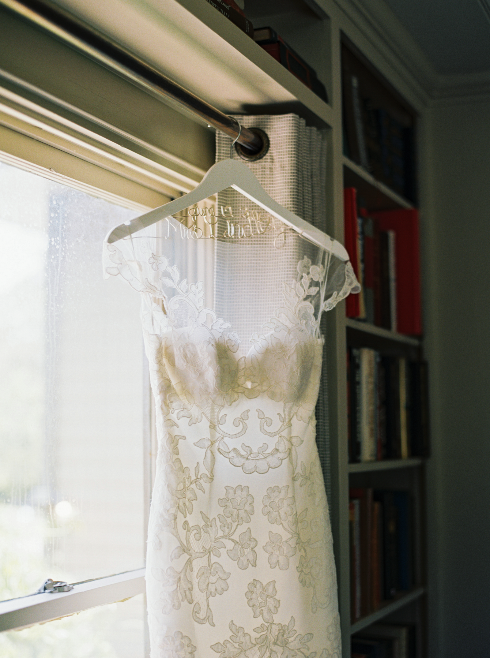 Katie Rivera Edit Monday Outsource Photo Editor Editing for Wedding Photographers -3783_07