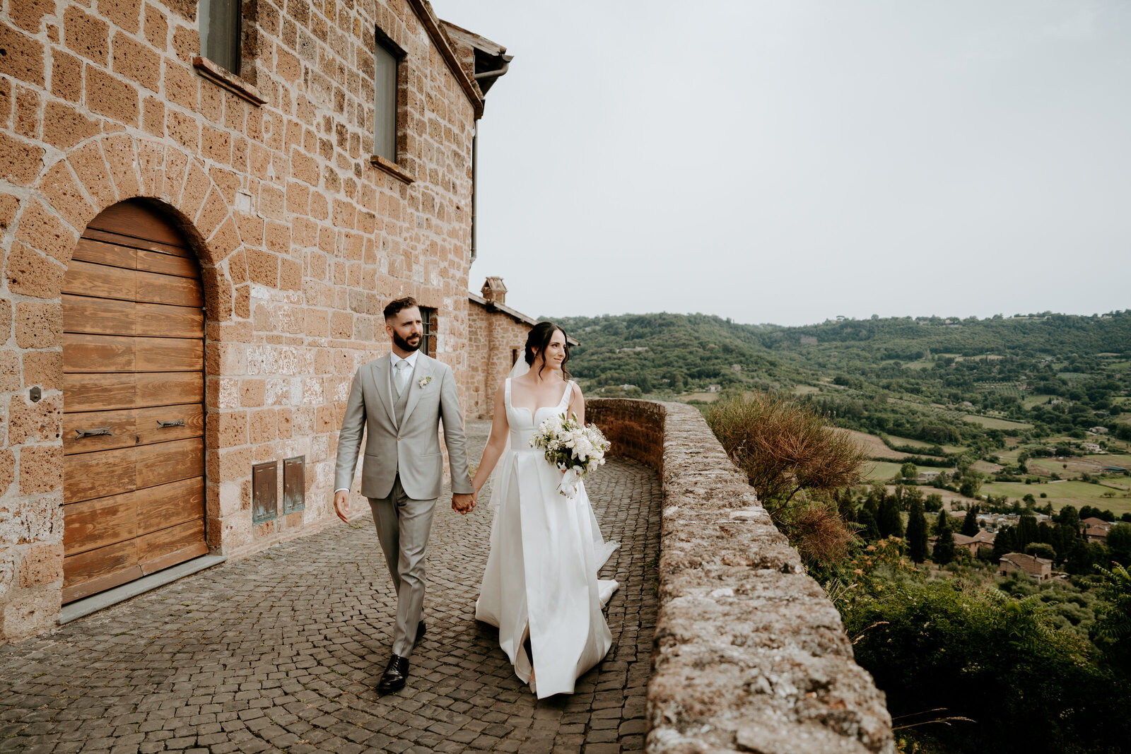 2024-06-30-Gianna + Gabriele Wedding Orvieto Italy Daisy + Pine Sneak Peeks-089