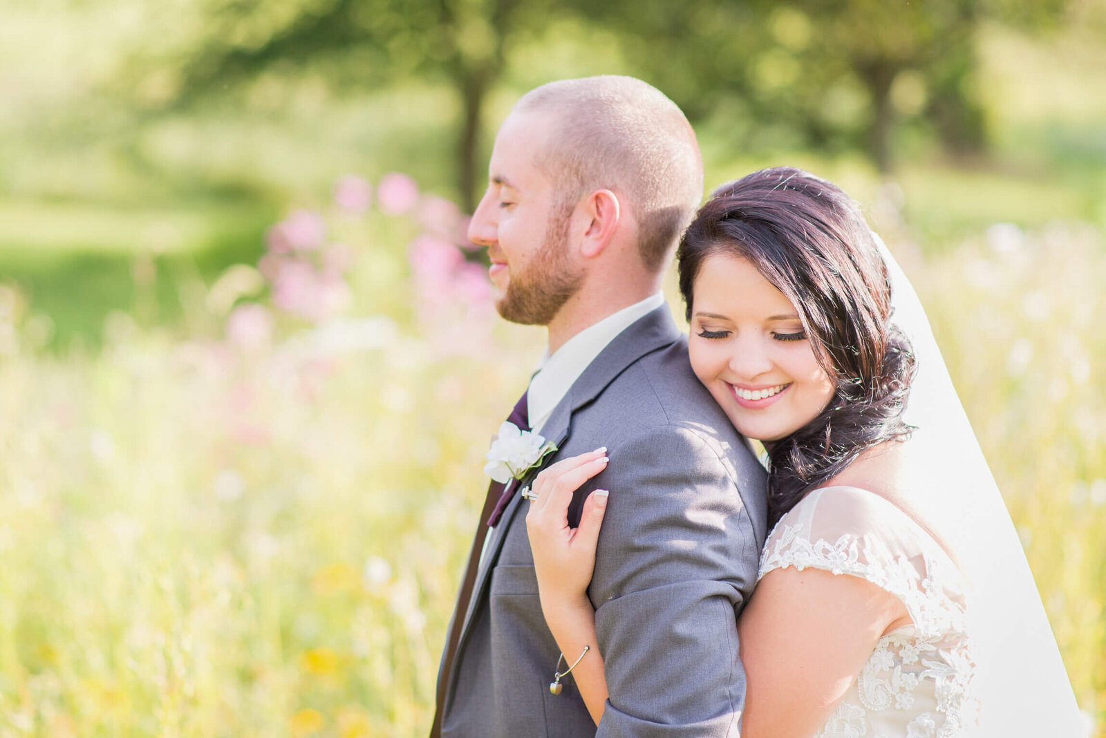 Glen-Ellen-Farm-Wedding-Frederick-MD-best-Wedding-Photographer-Mary-Sarah-Photography
