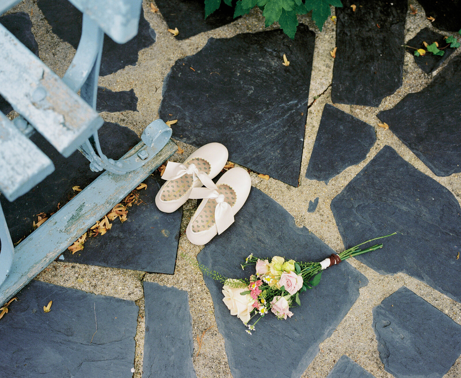 Film-Wedding-Photographer-Zara-Staples-Weddings255