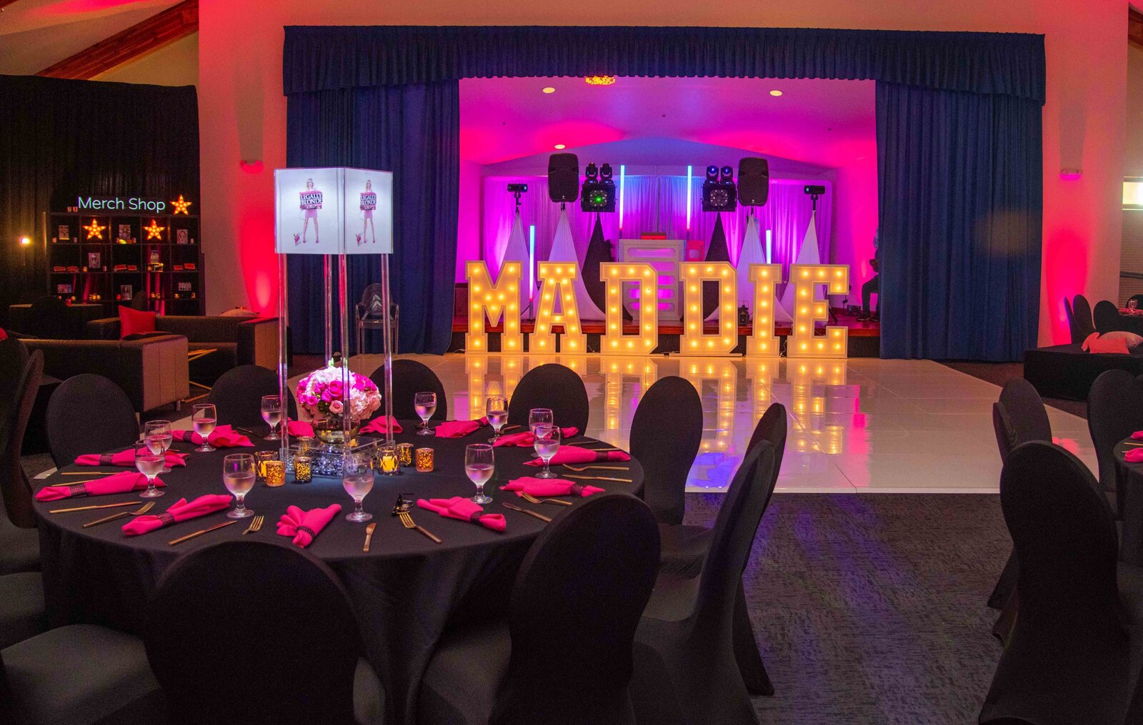 Maria-McCarthy-Photography-Bat-Mitzvah-broadway-theme