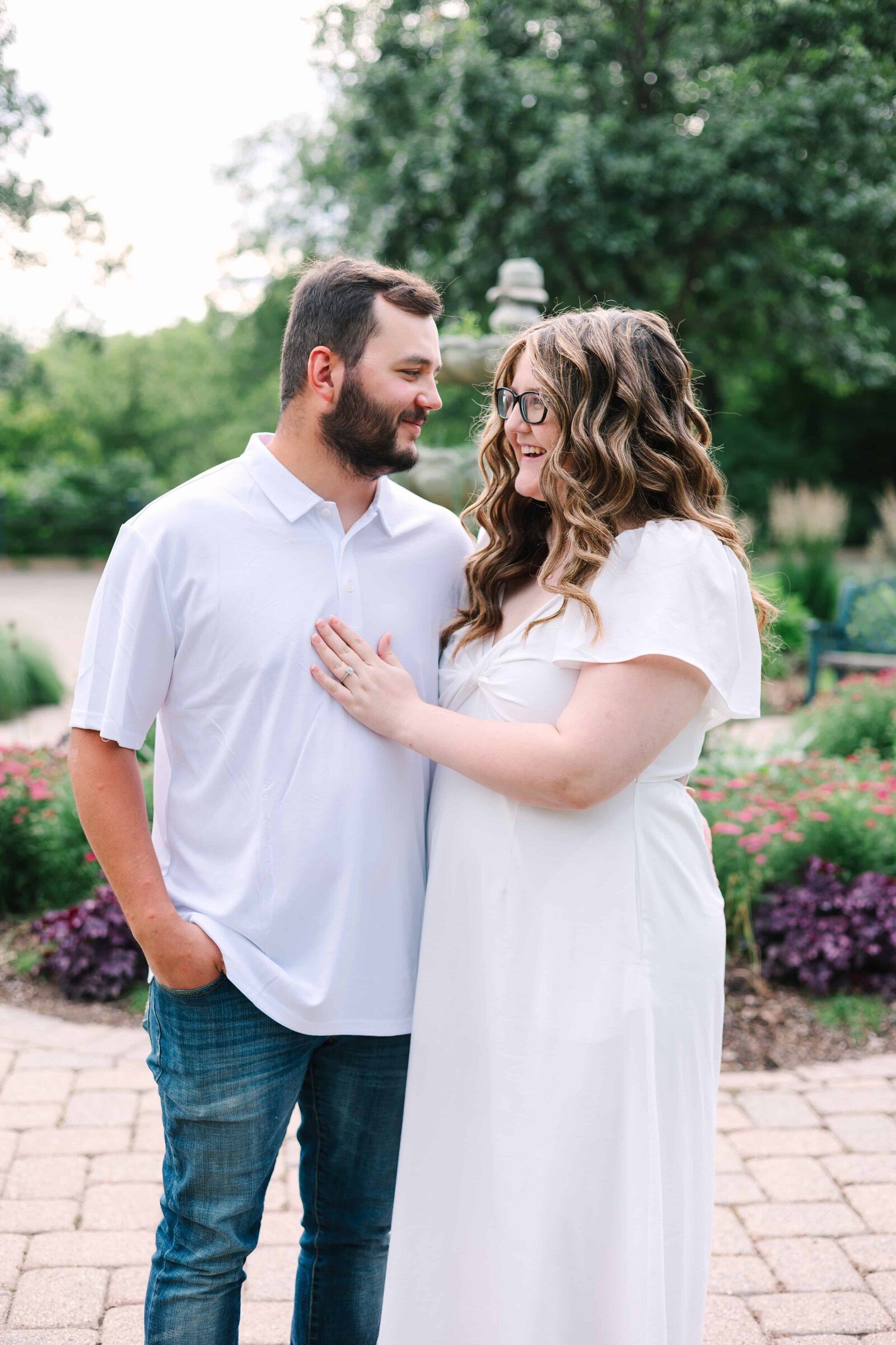 Minnehaha-Falls-Minneapolis-Minnesota-Engagement-Photo-Willow-And-Rove-4