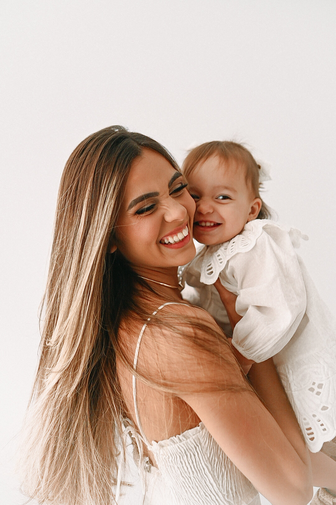 OliviaandBruna(131)