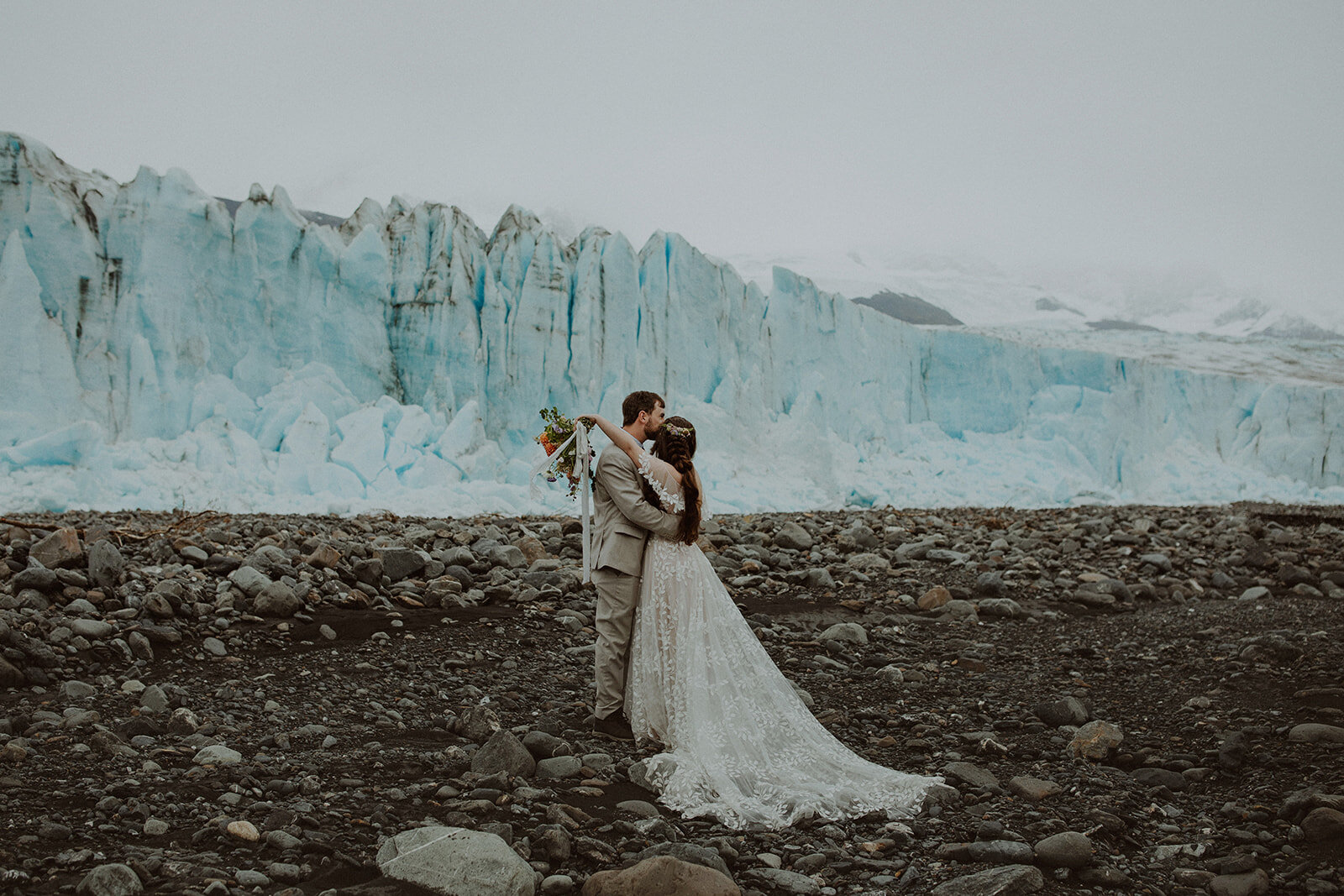 Hailey_Cameron_Alaska_Helicopter_Elopement-430