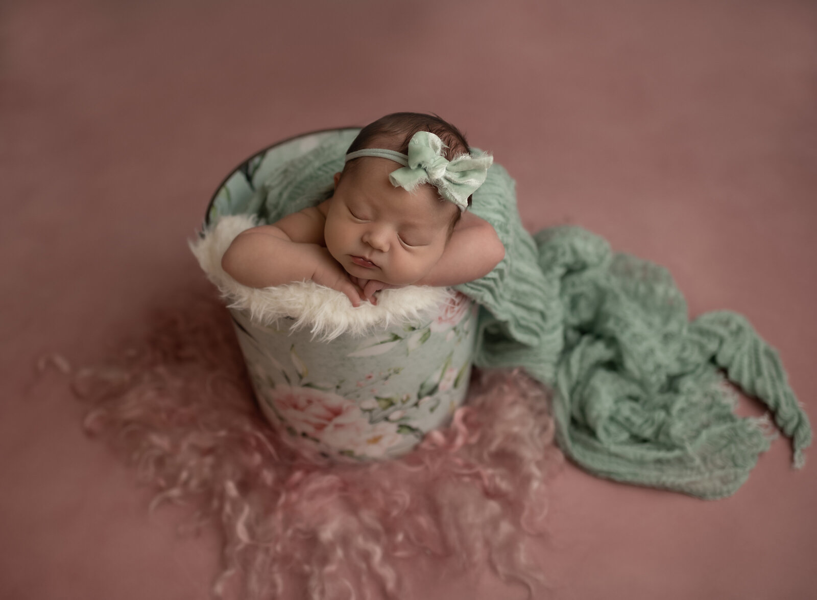 fine art newborn photographers