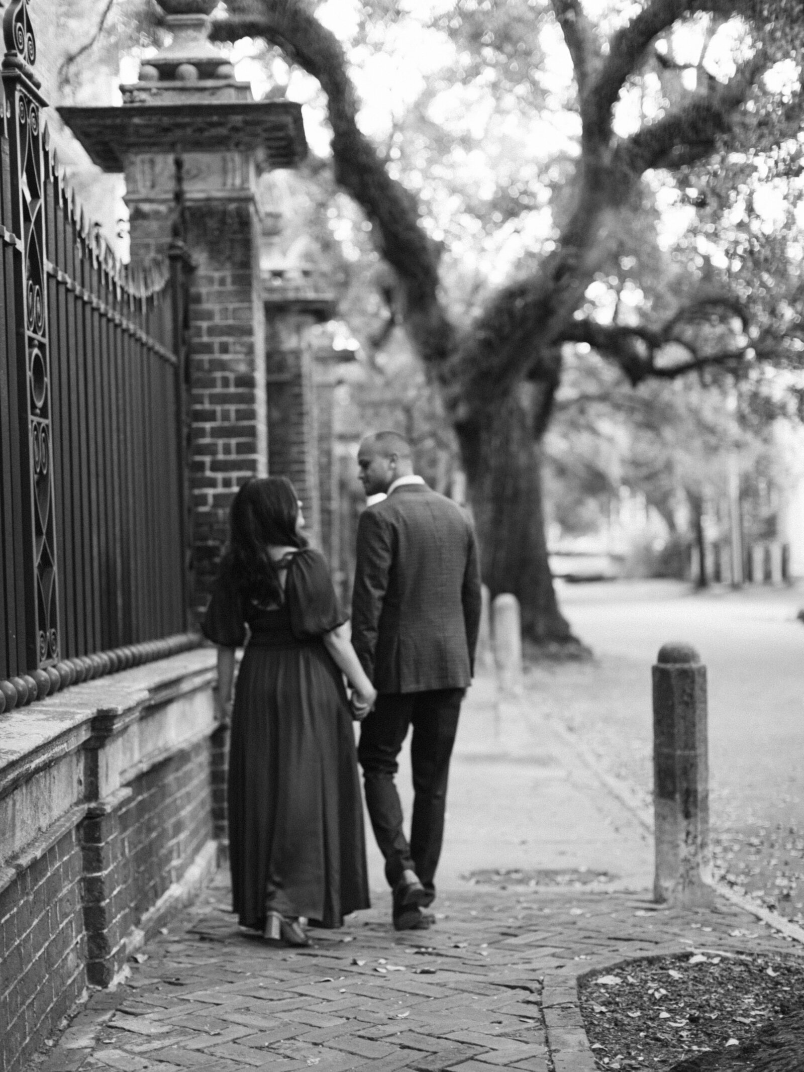527-torianna-brooke-portraiture-fall-charleston-engagement-session-maddie-adran