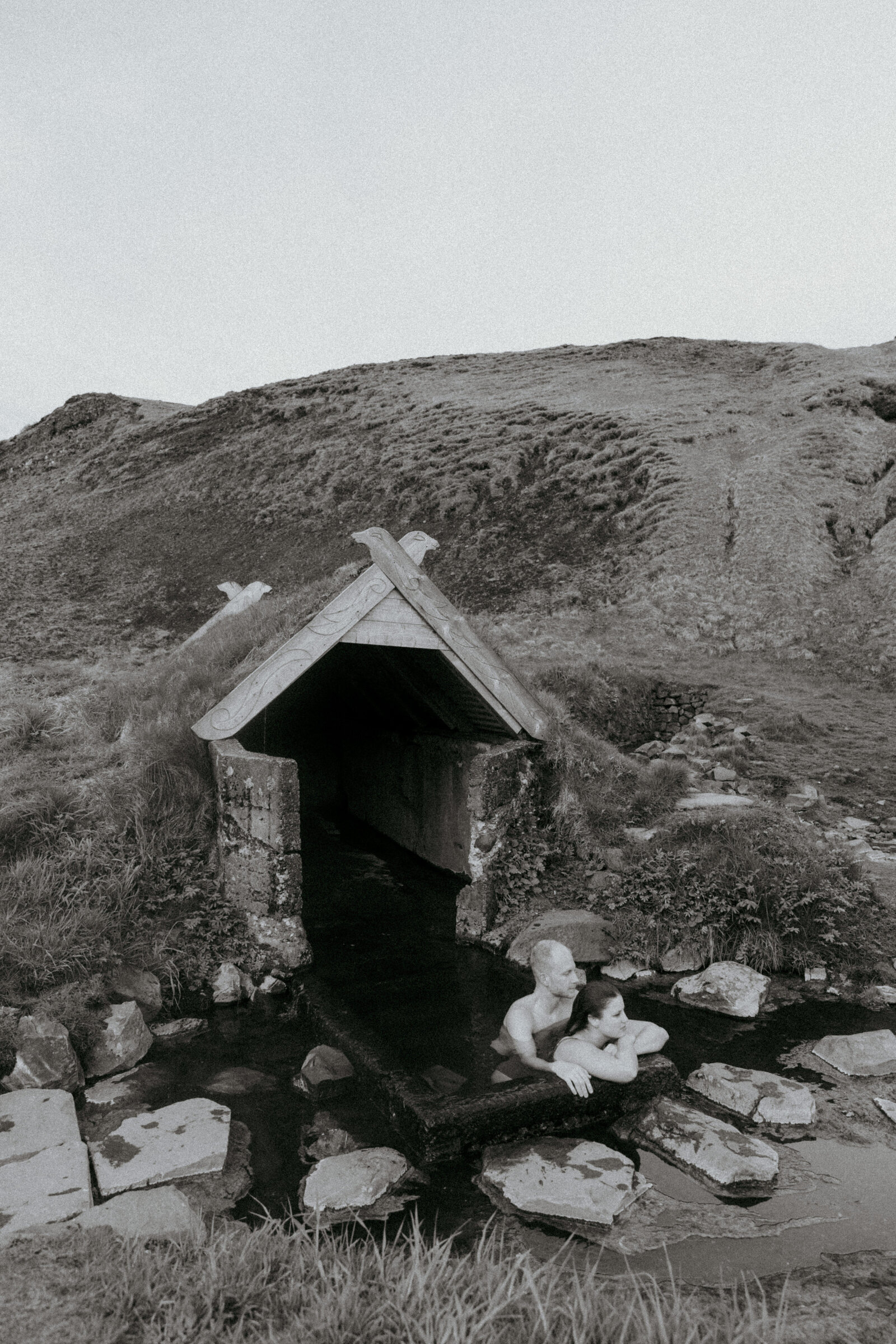 Iceland-hotsprings-photographer-elopement-packages-Southern-iceland-4069