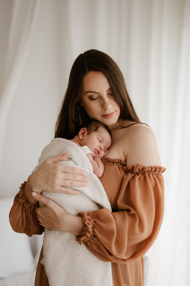Sydney Newborn Session shoot photo natural baby photography-12