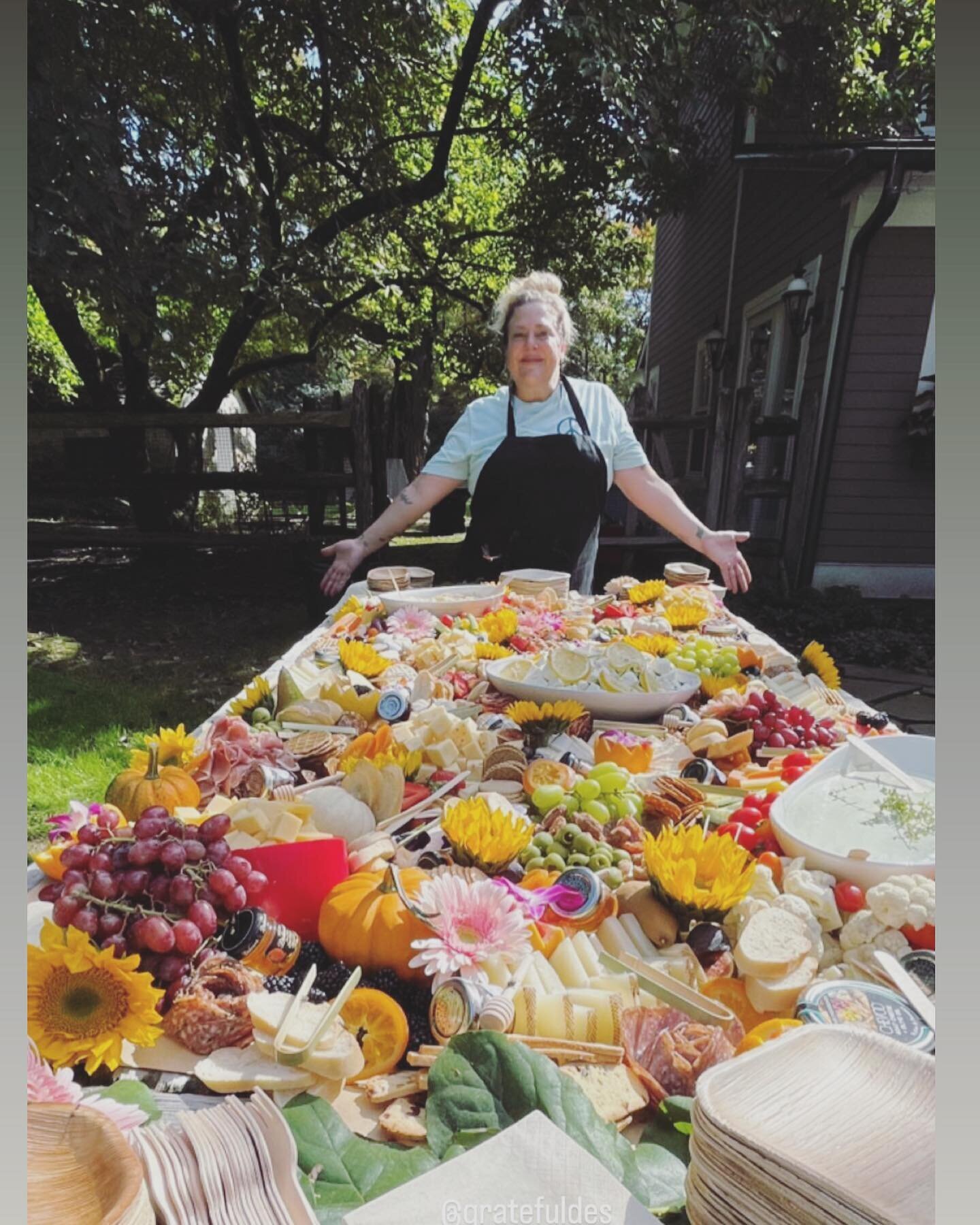 The Grateful Gourmet offers luxury catering. Break down set up included a one stop shop. We do everything  