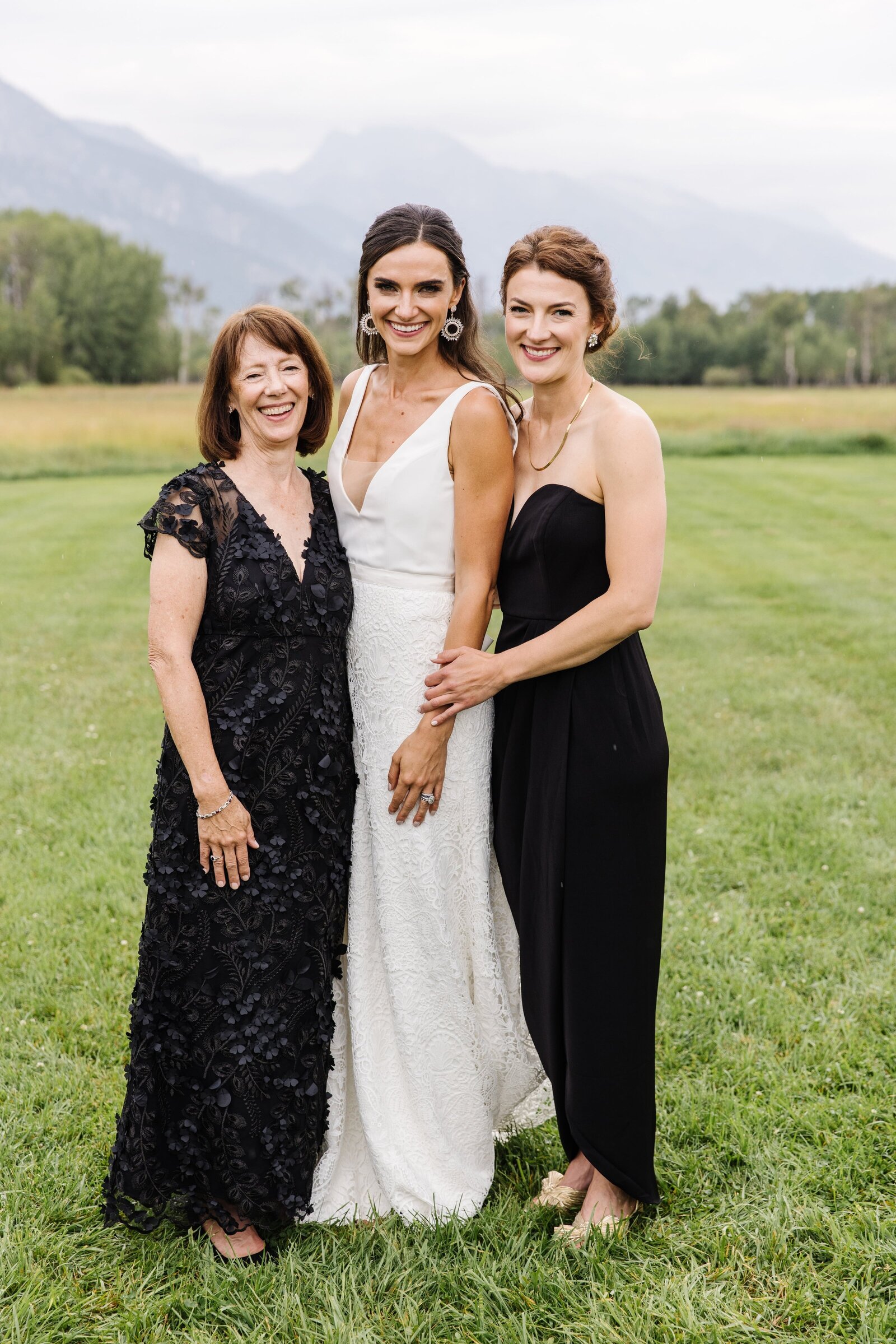 bride and bridesmaids