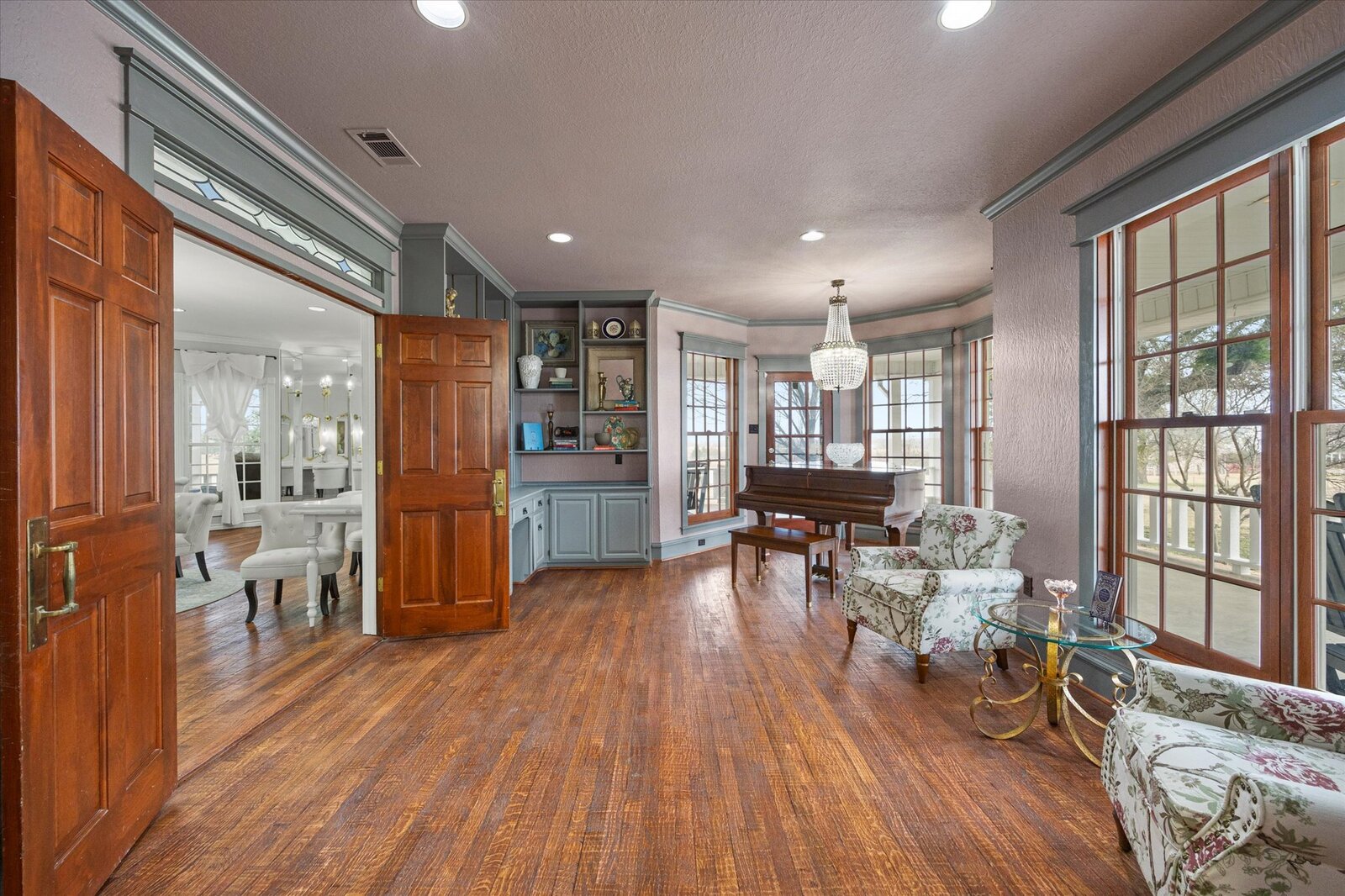 Bridal Piano Room