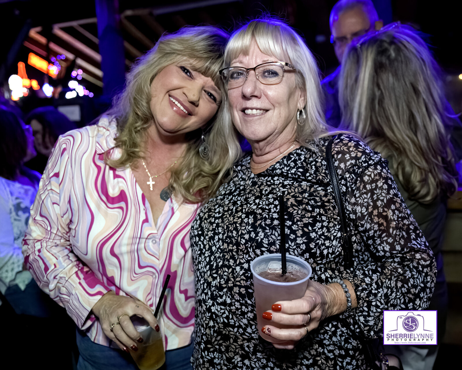 DSC_2335-Fizz Fans copy