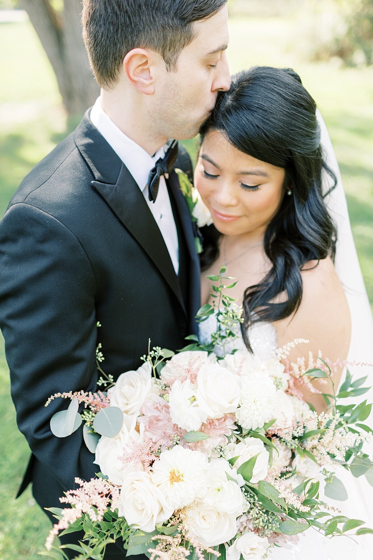 rebecca shivers photography the farm house nj farmhouse pa wedding photographer lancaster photo bright and airy 18