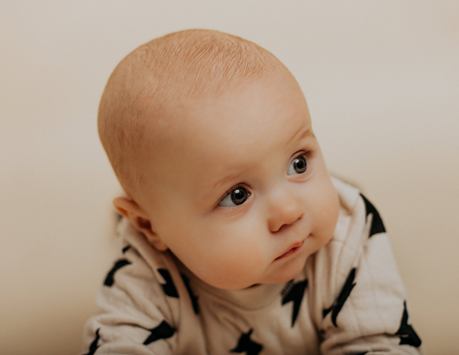 brighton-michigan-senior-photographer-anadalai-photography