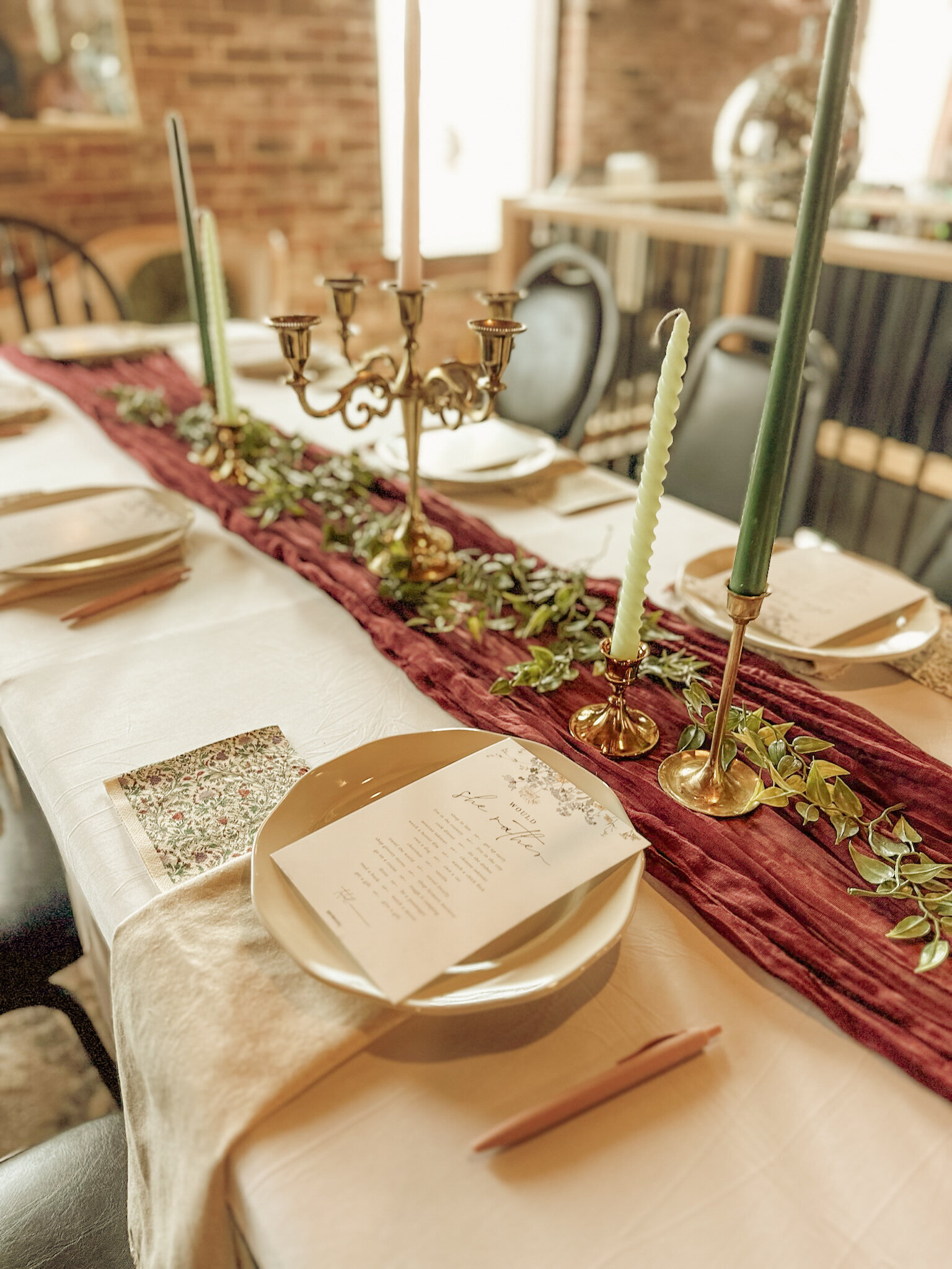 elegant table setting for a vintage plattsburgh bridal shower